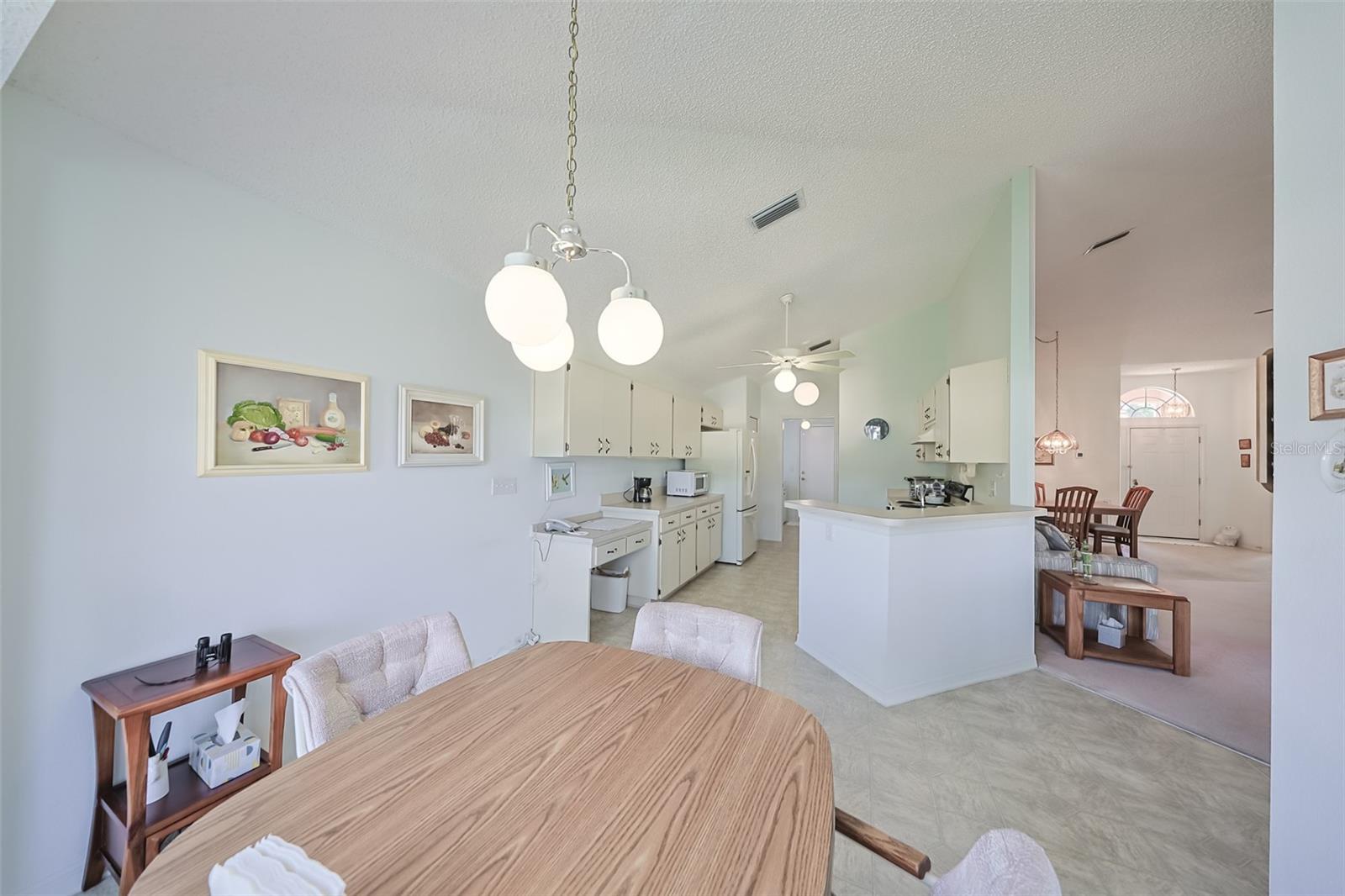 1619 BROOKTON GREEN DR, SUN CITY CENTER, FL, 33573