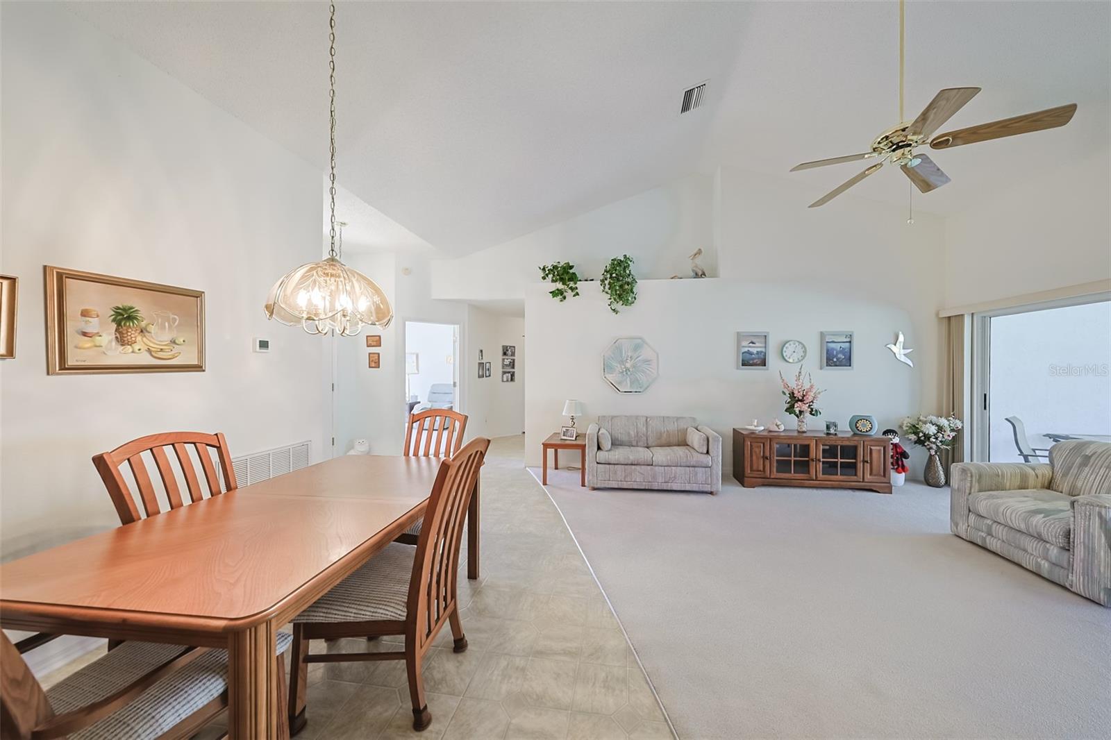 1619 BROOKTON GREEN DR, SUN CITY CENTER, FL, 33573