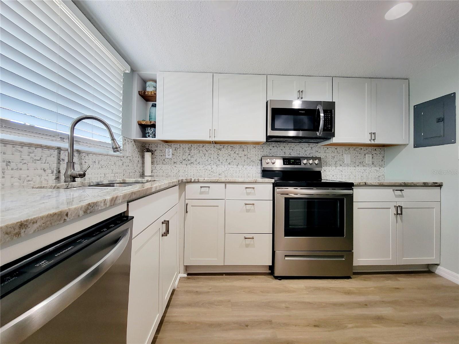 90 S HIGHLAND AVE #1216, TARPON SPRINGS, FL, 34689