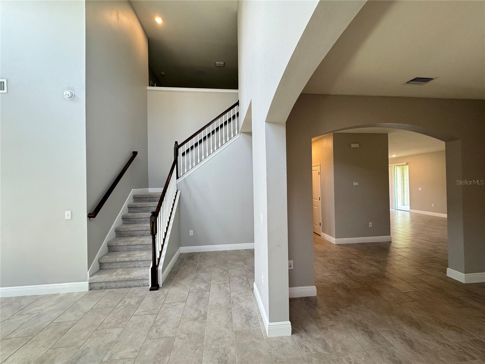 1381 BERING RD, WESLEY CHAPEL, FL, 33543