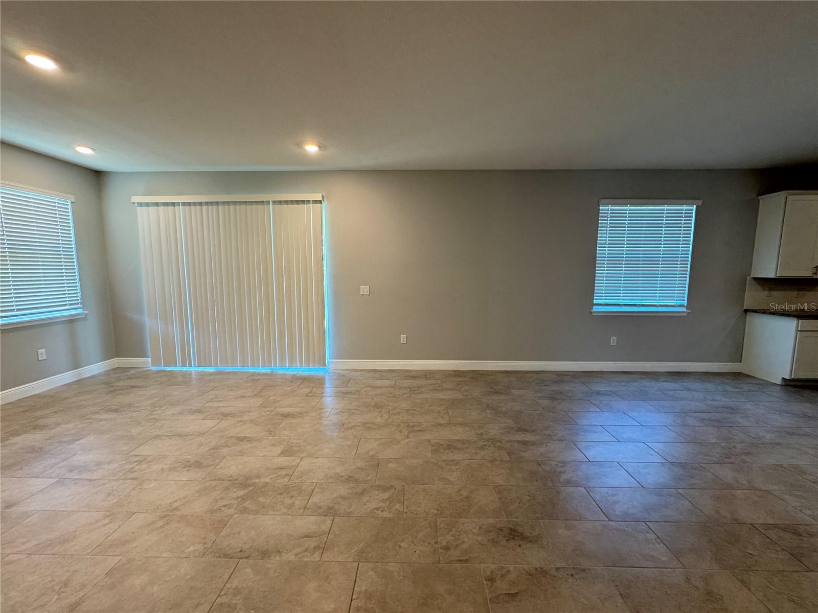 1381 BERING RD, WESLEY CHAPEL, FL, 33543