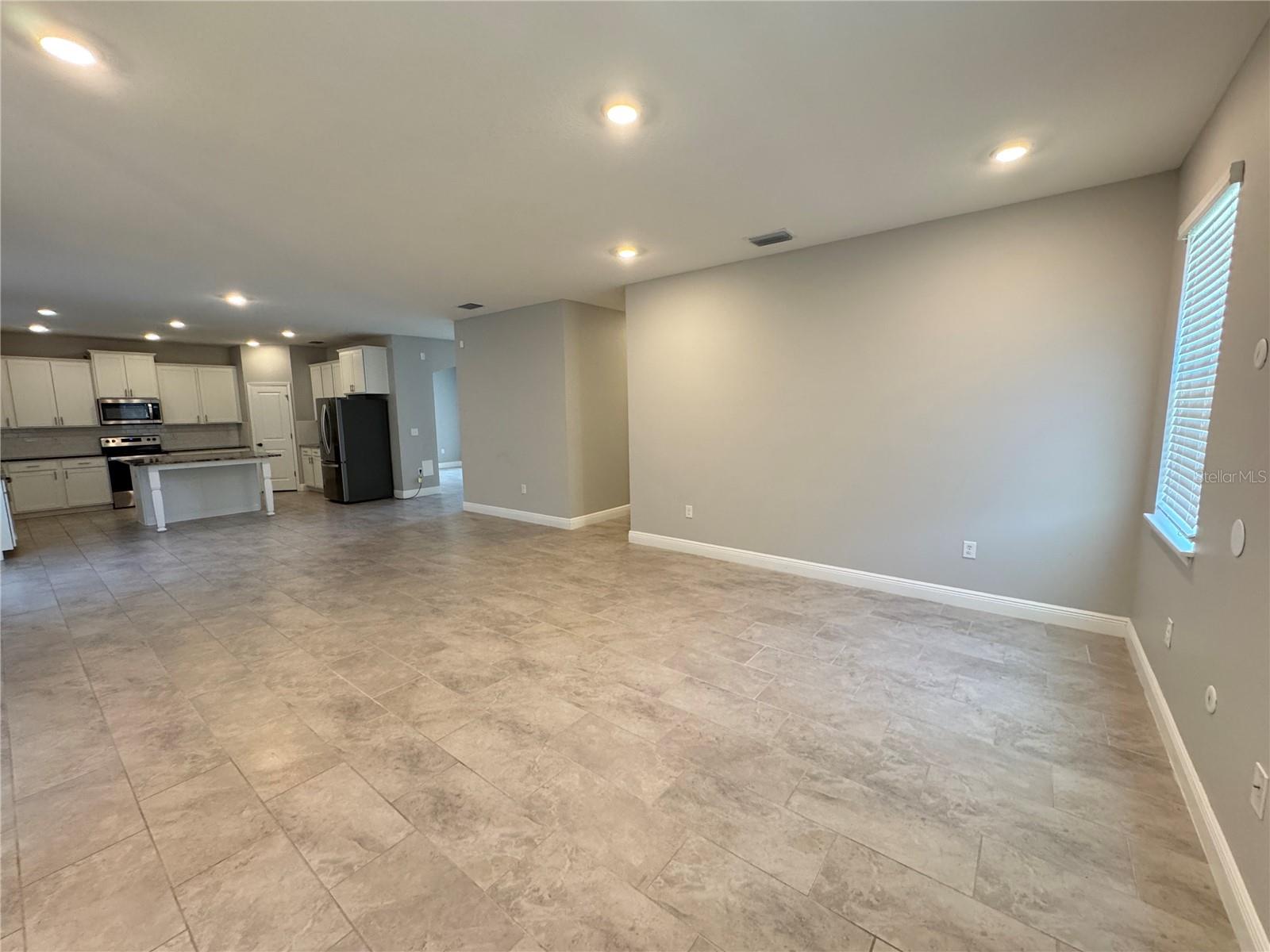 1381 BERING RD, WESLEY CHAPEL, FL, 33543