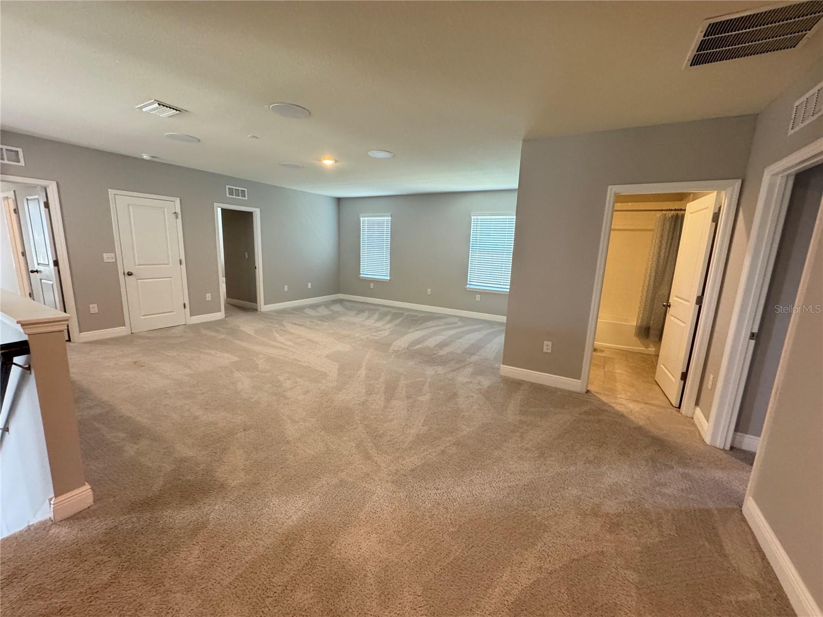 1381 BERING RD, WESLEY CHAPEL, FL, 33543