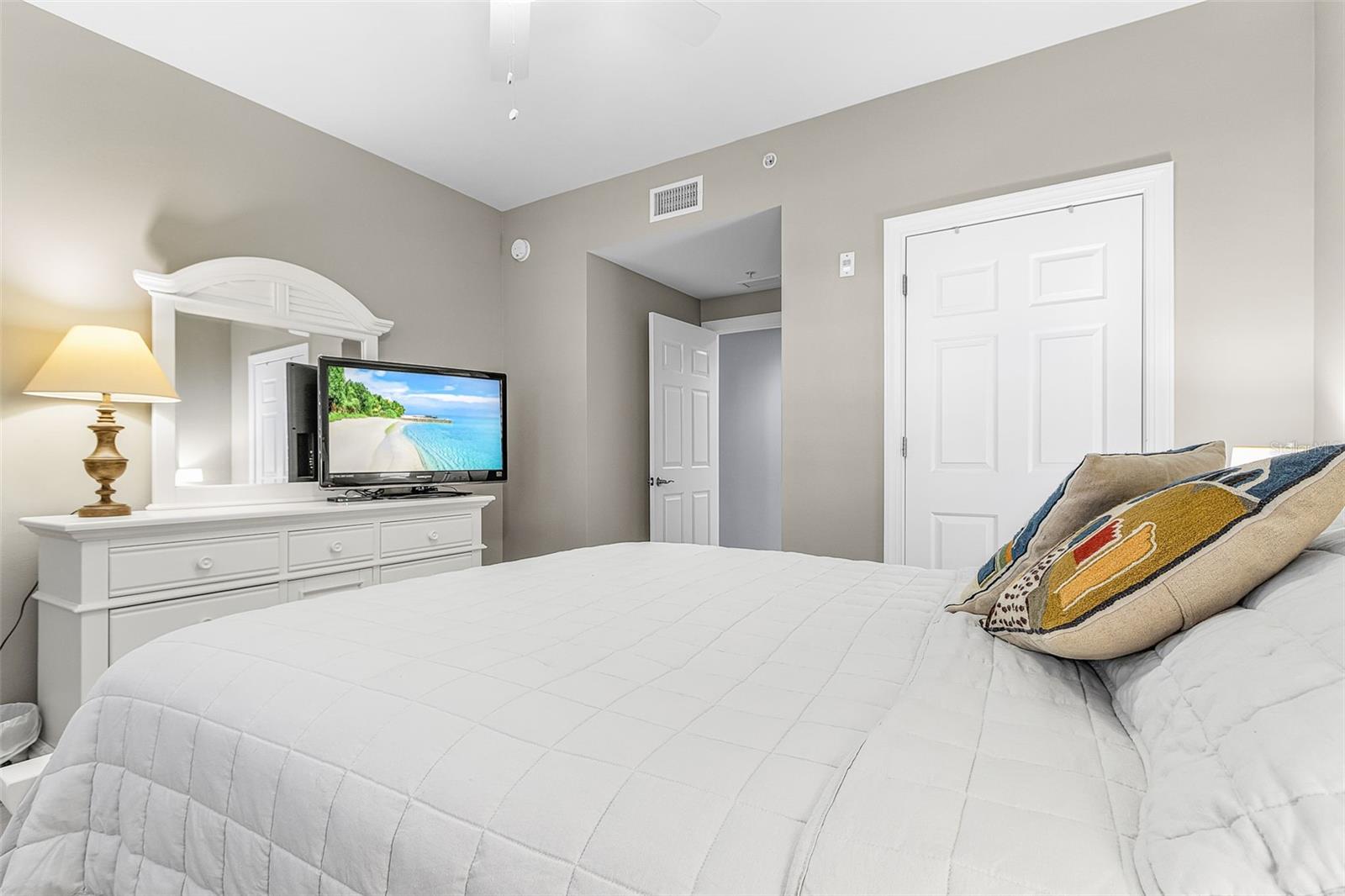 3333 SUNSET KEY CIR #103, PUNTA GORDA, FL, 33955