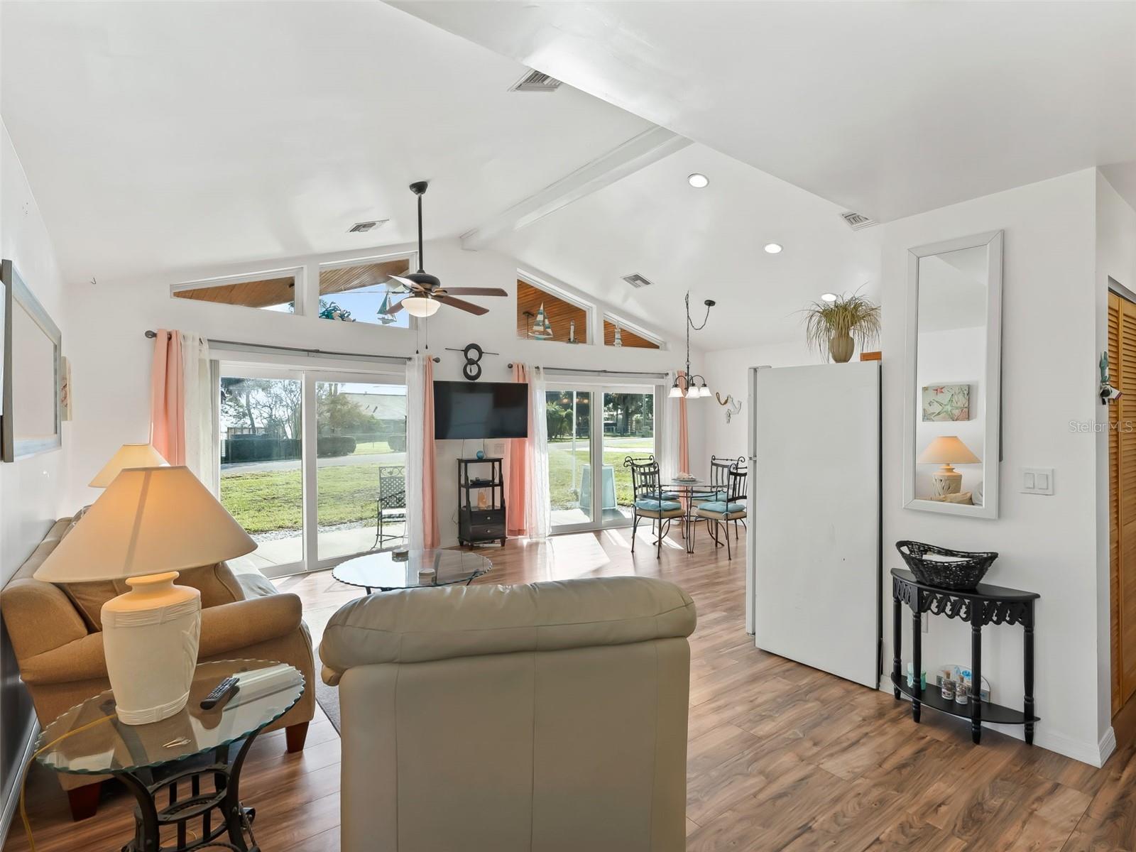 33445 PICCIOLA DR, FRUITLAND PARK, FL, 34731