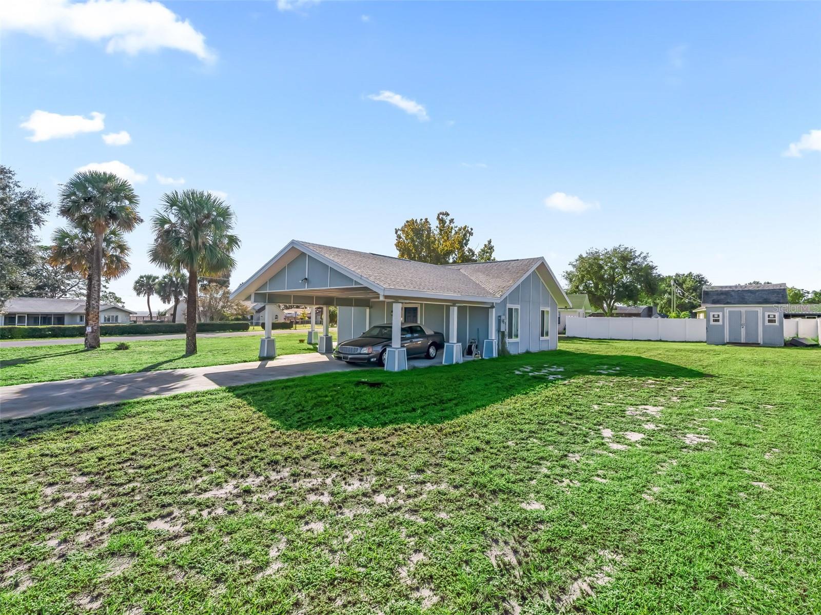 33445 PICCIOLA DR, FRUITLAND PARK, FL, 34731