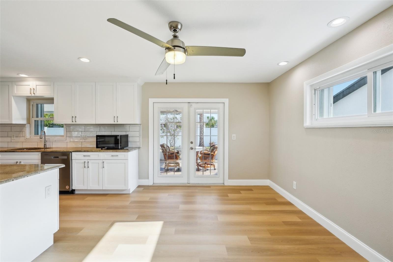 8417 BAY POINTE DR, TAMPA, FL, 33615