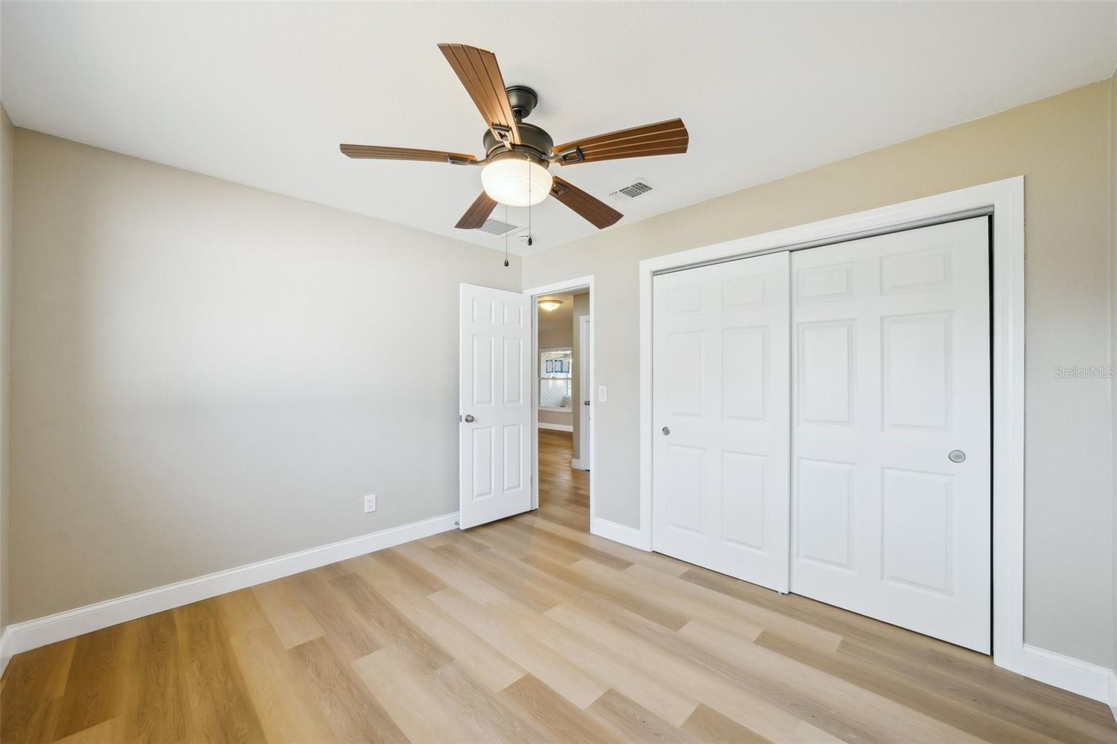 8417 BAY POINTE DR, TAMPA, FL, 33615