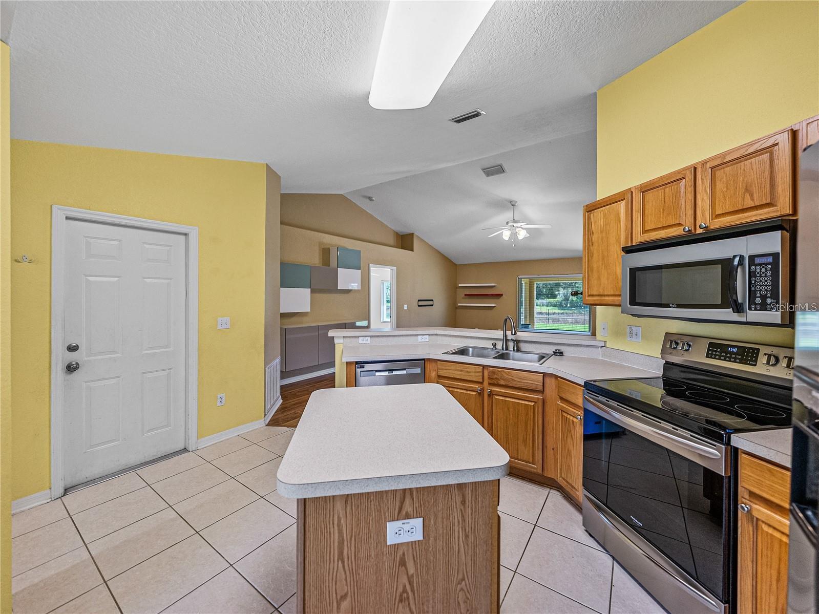 3039 FORT SOCRUM VILLAGE BLVD, LAKELAND, FL, 33810