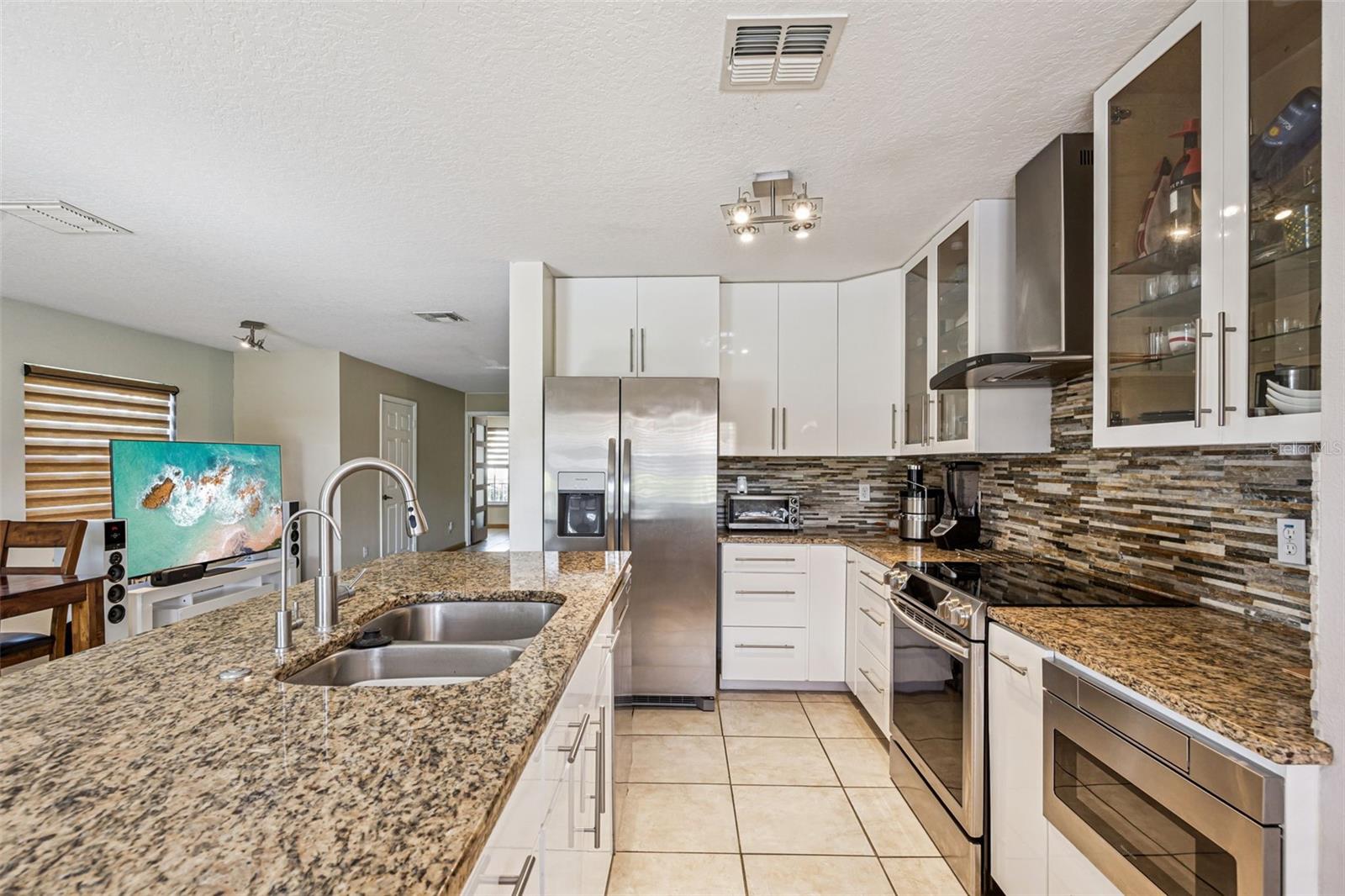 596 CRESTING OAK CIR #25, ORLANDO, FL, 32824