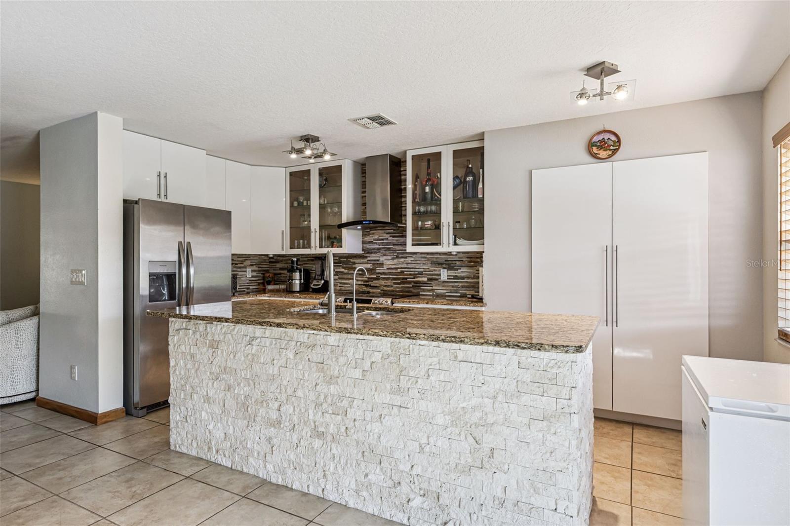 596 CRESTING OAK CIR #25, ORLANDO, FL, 32824