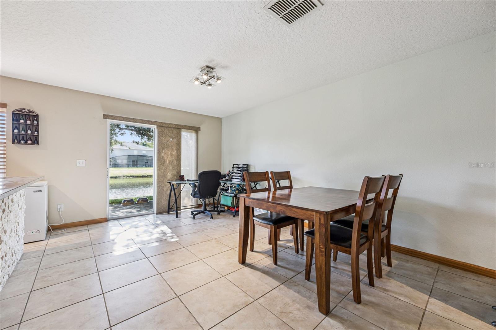 596 CRESTING OAK CIR #25, ORLANDO, FL, 32824