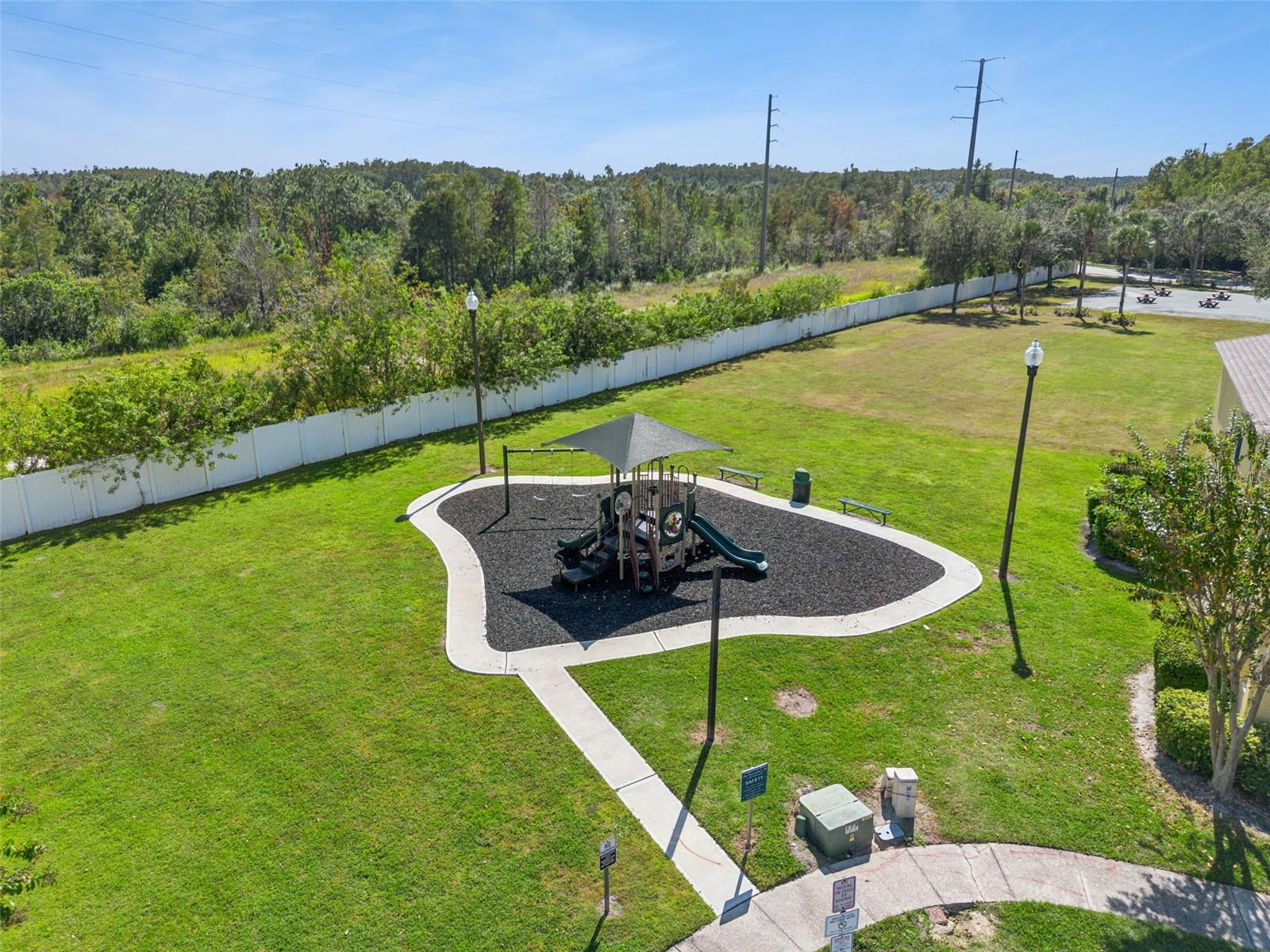 596 CRESTING OAK CIR #25, ORLANDO, FL, 32824