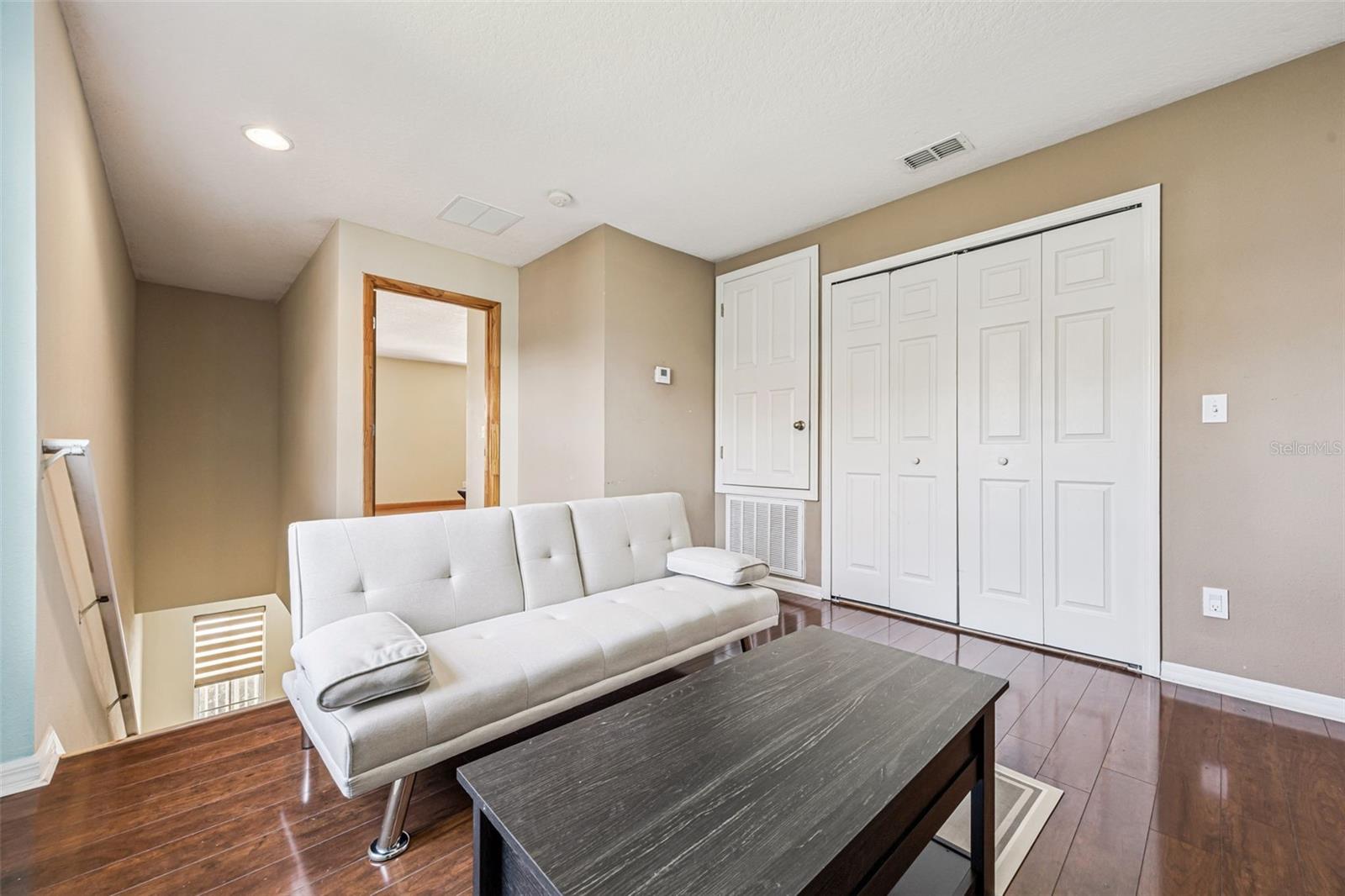 596 CRESTING OAK CIR #25, ORLANDO, FL, 32824