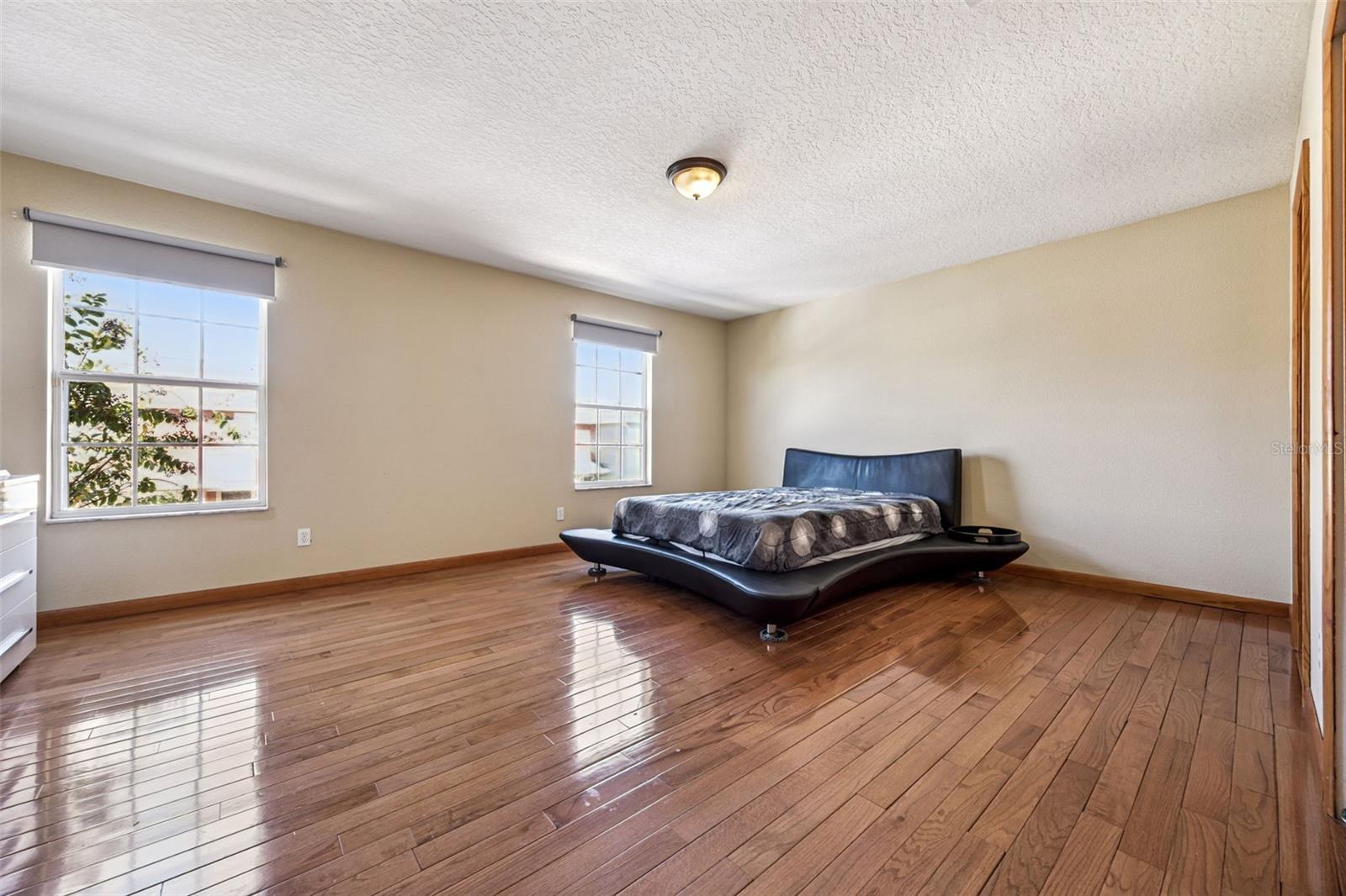 596 CRESTING OAK CIR #25, ORLANDO, FL, 32824