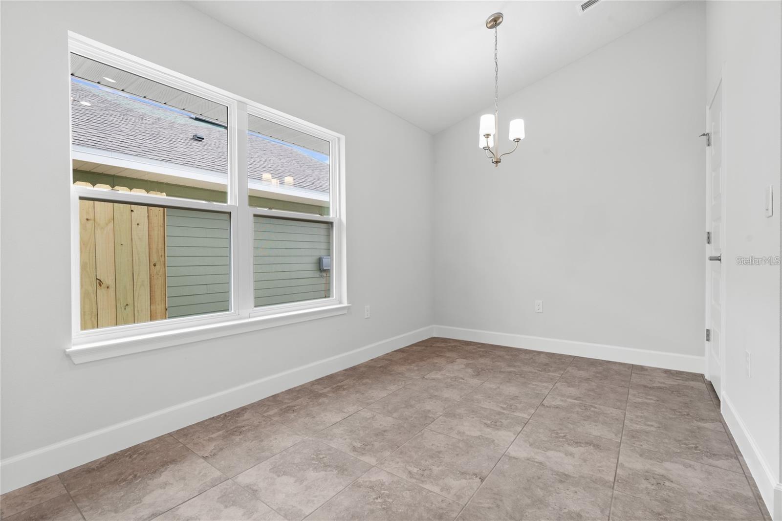 329 SW SILVER PALM DR, LAKE CITY, FL, 32024