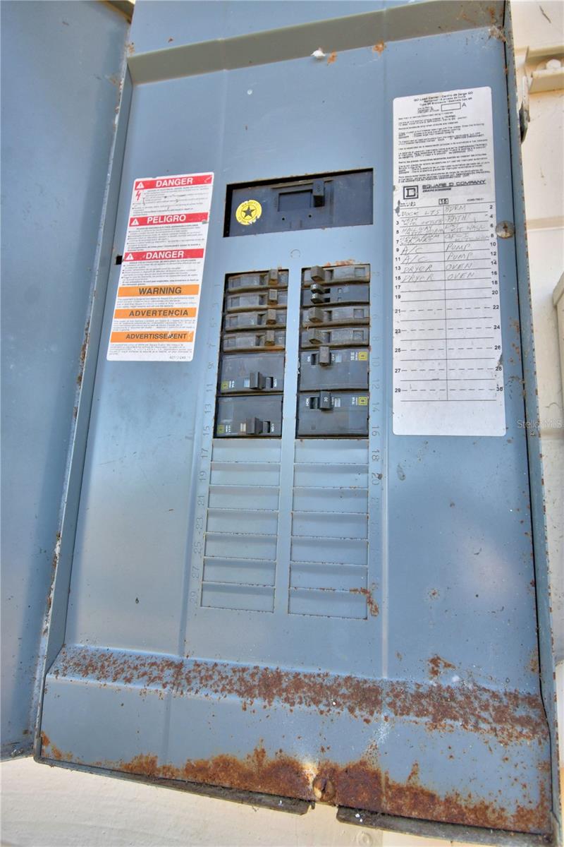 105 MAXCY LN, FROSTPROOF, FL, 33843