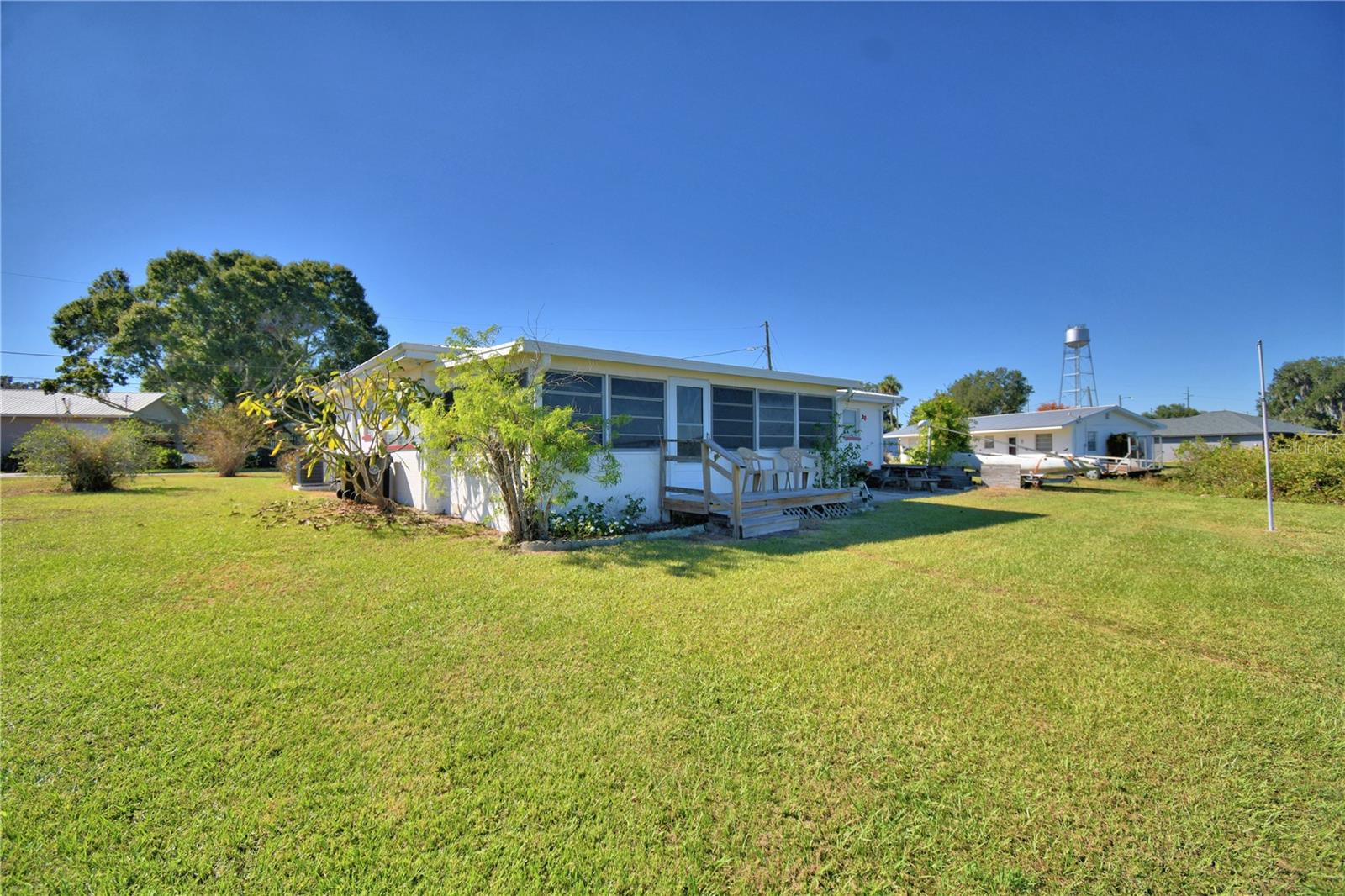 105 MAXCY LN, FROSTPROOF, FL, 33843