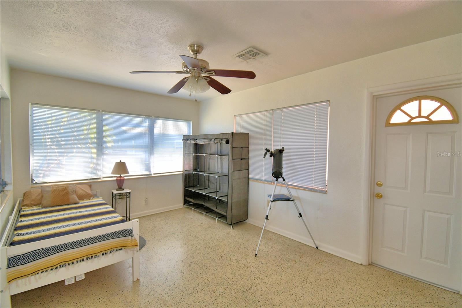 105 MAXCY LN, FROSTPROOF, FL, 33843