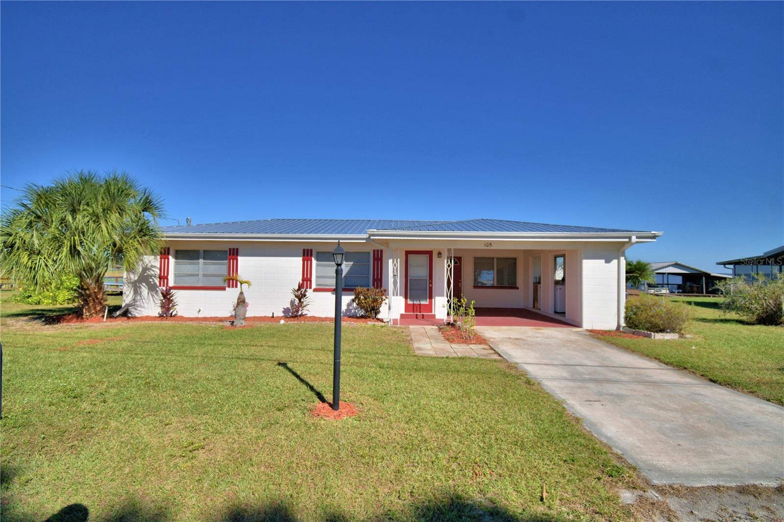 105 MAXCY LN, FROSTPROOF, FL, 33843