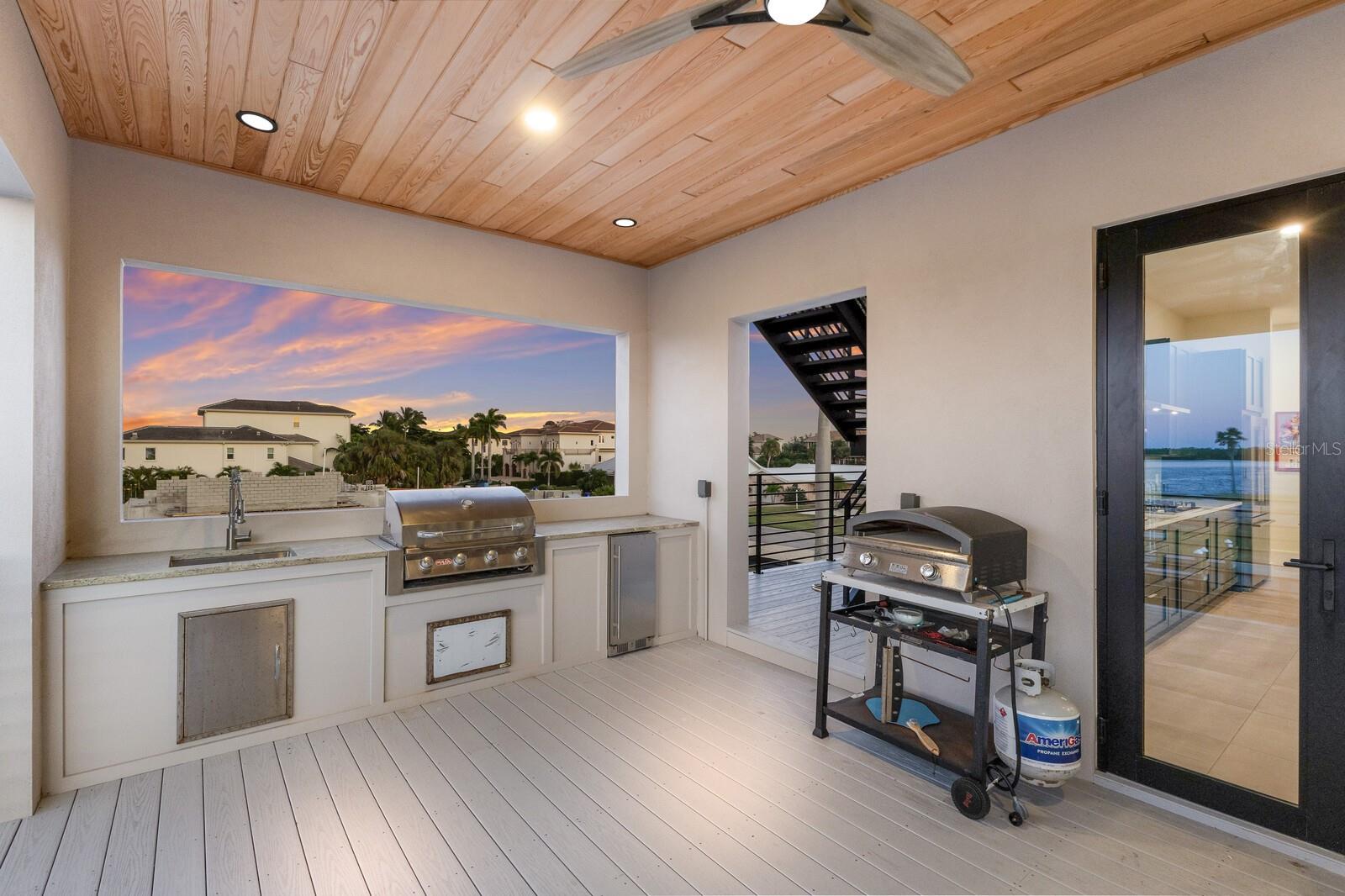 A4670192 Property Photo