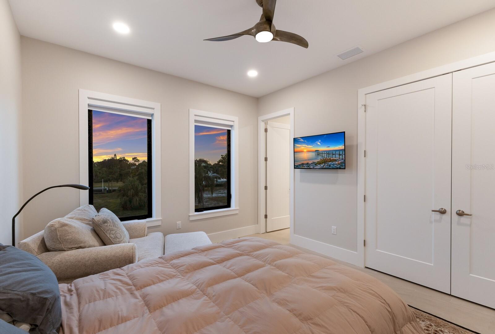 A4670192 Property Photo