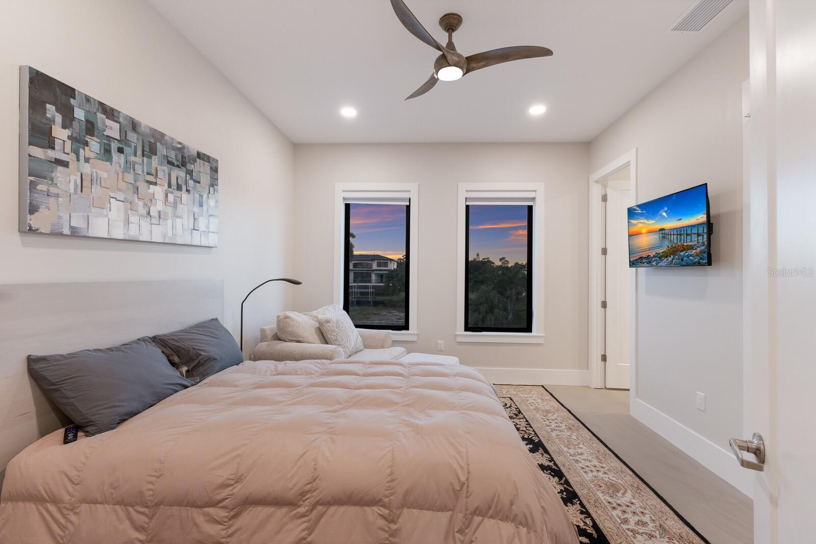 A4670192 Property Photo