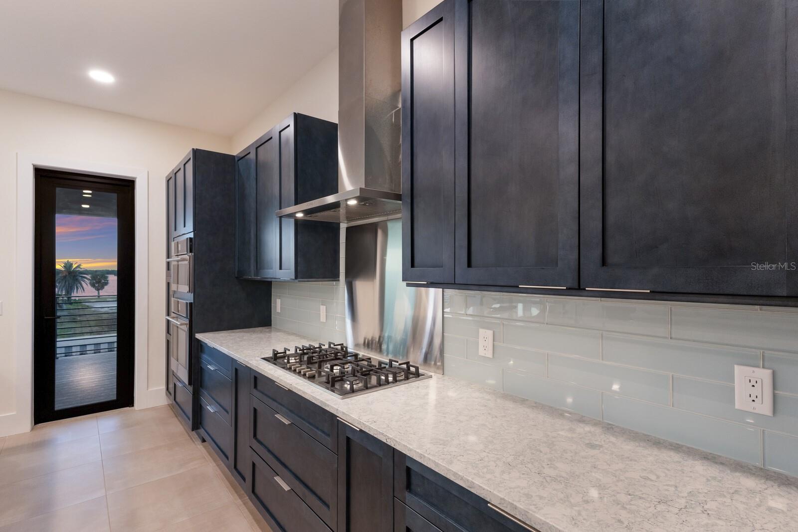 A4670192 Property Photo