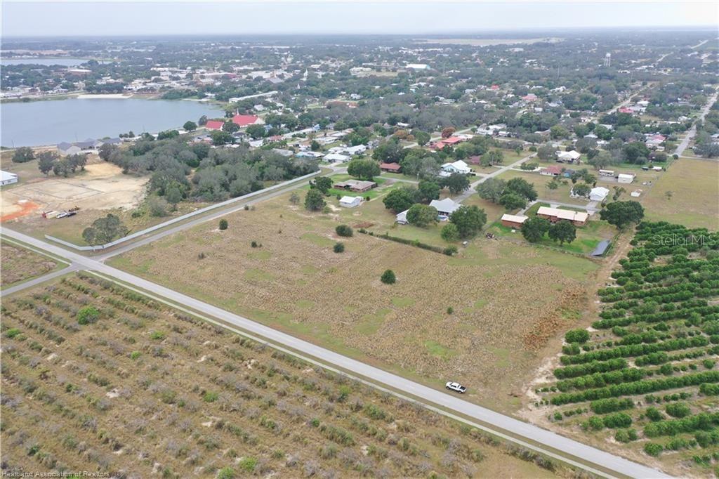 525 E WINTHROP ST, AVON PARK, FL, 33825