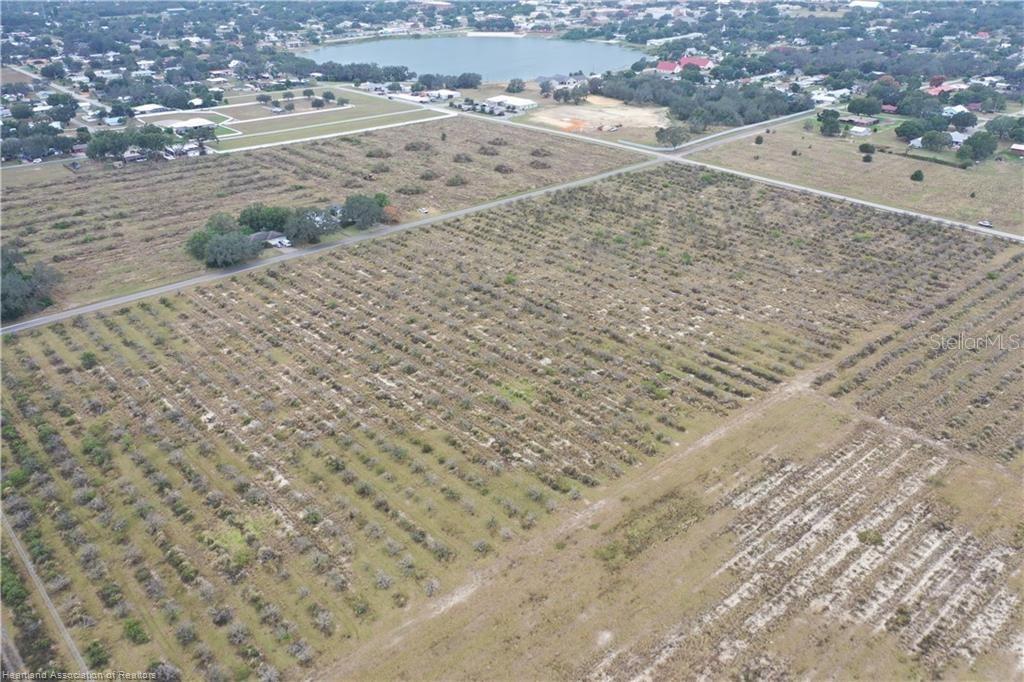 525 E WINTHROP ST, AVON PARK, FL, 33825