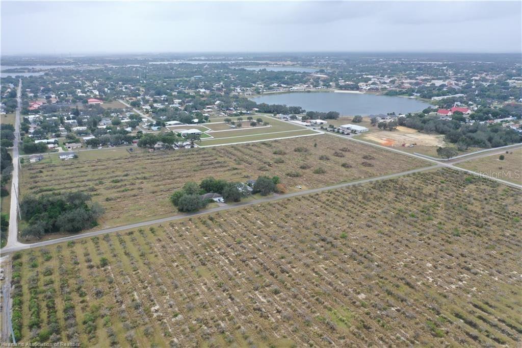 525 E WINTHROP ST, AVON PARK, FL, 33825