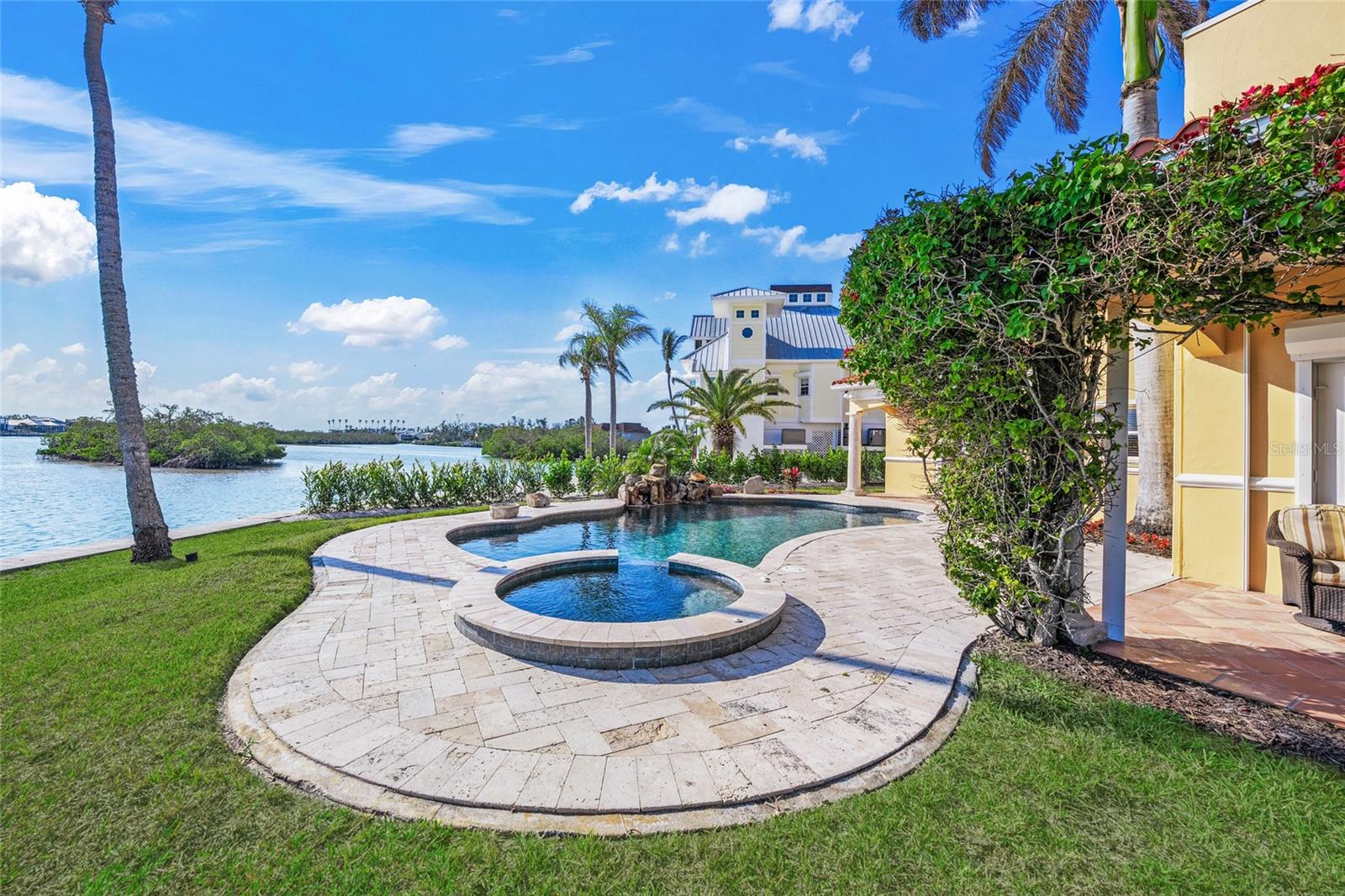 929 CASEY COVE DR, NOKOMIS, FL, 34275