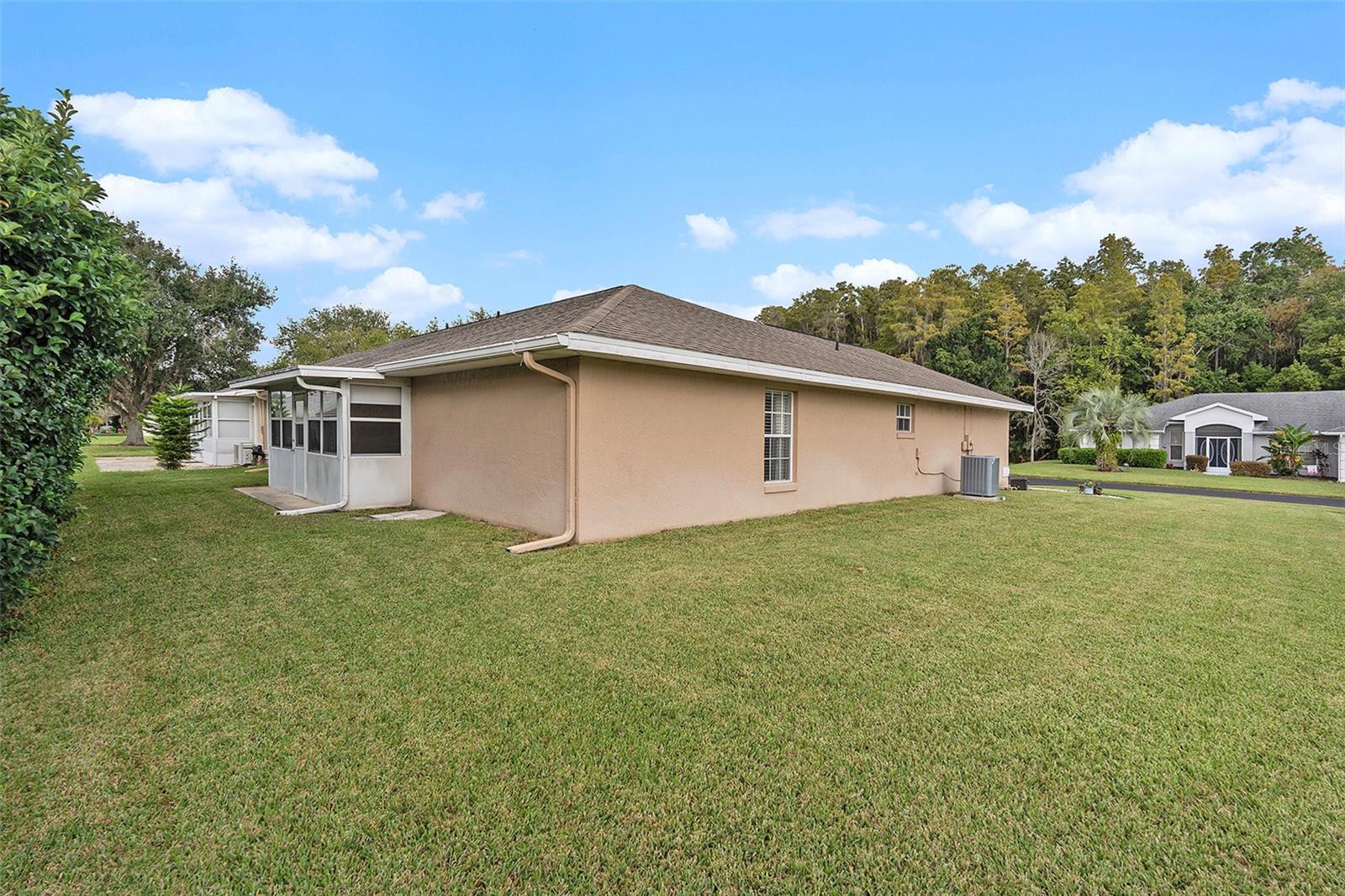 29418 SCHINNECOCK HILLS LN, SAN ANTONIO, FL, 33576