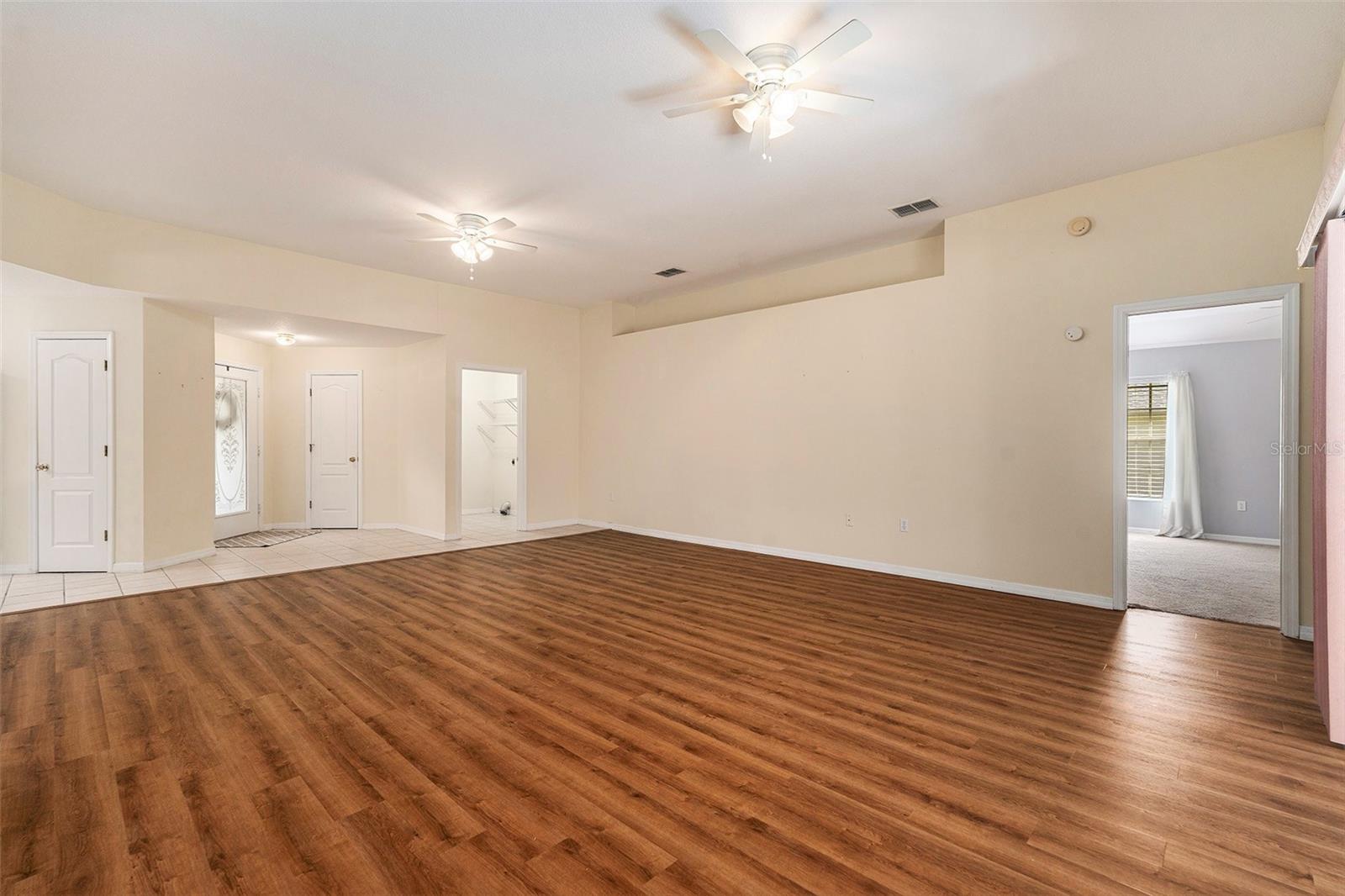 29418 SCHINNECOCK HILLS LN, SAN ANTONIO, FL, 33576