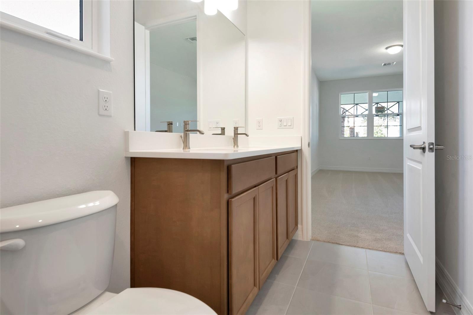 1058 LILIANA DR, DELAND, FL, 32724