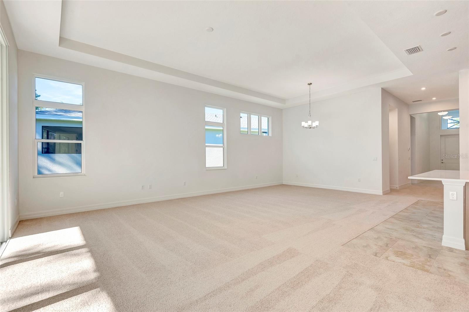 1058 LILIANA DR, DELAND, FL, 32724