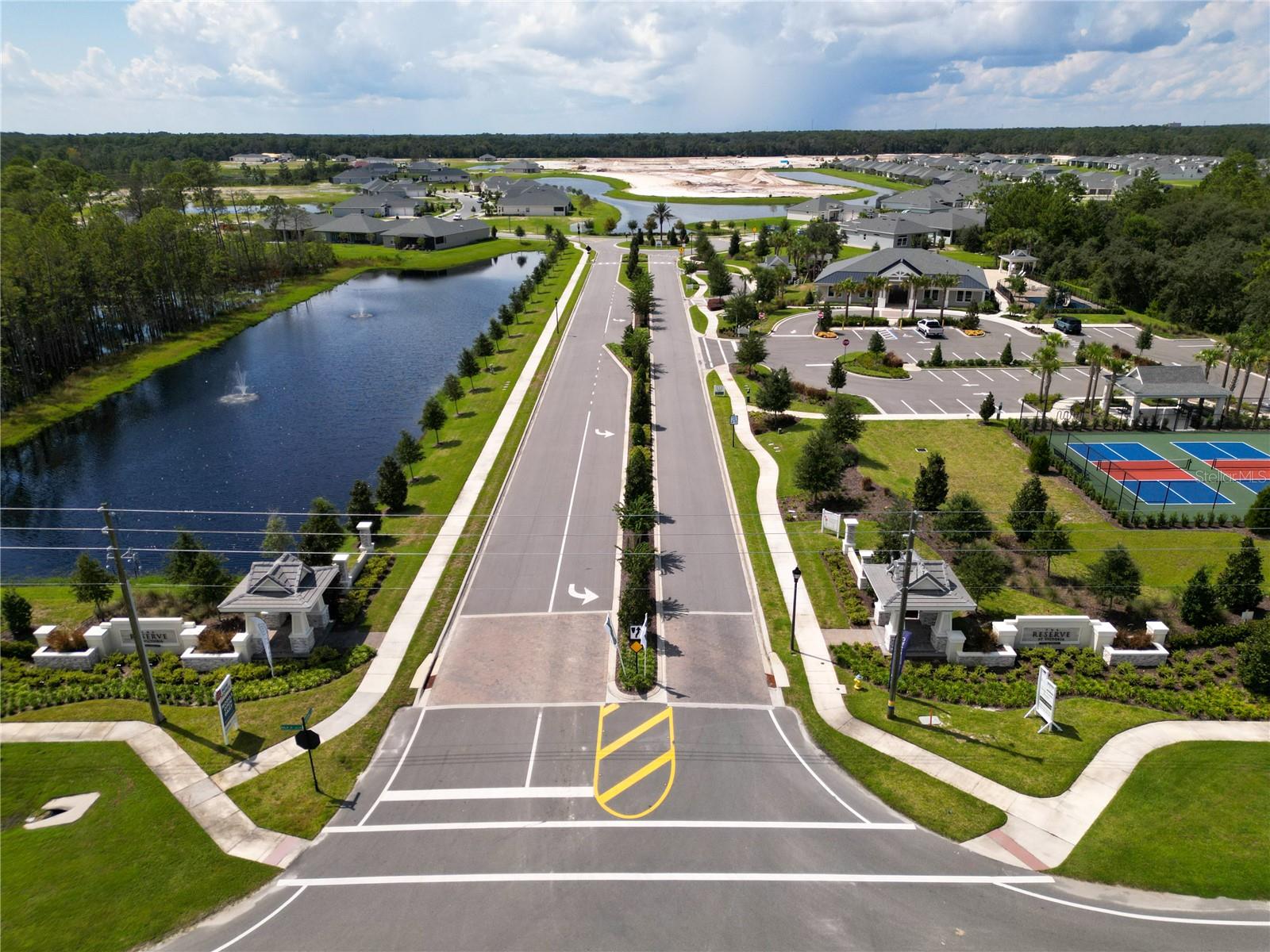 1058 LILIANA DR, DELAND, FL, 32724