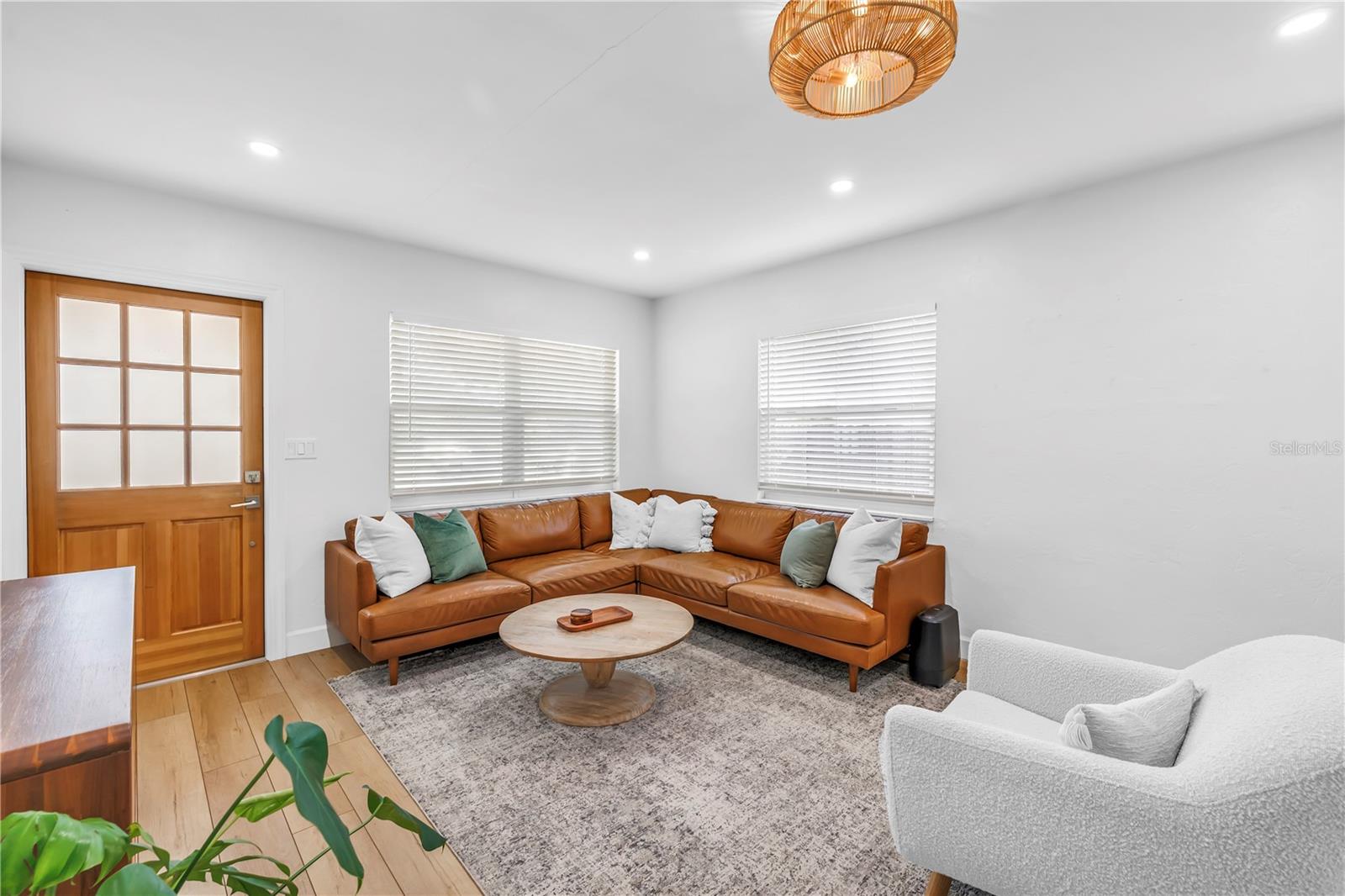 2621 17TH AVE N, ST PETERSBURG, FL, 33713