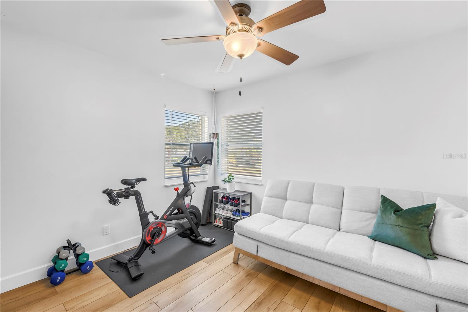 2621 17TH AVE N, ST PETERSBURG, FL, 33713