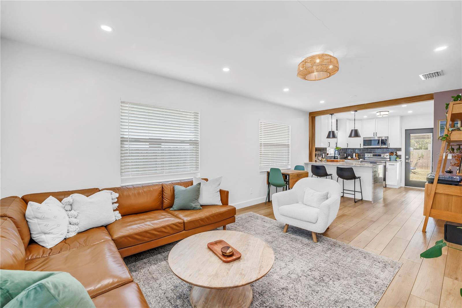 2621 17TH AVE N, ST PETERSBURG, FL, 33713