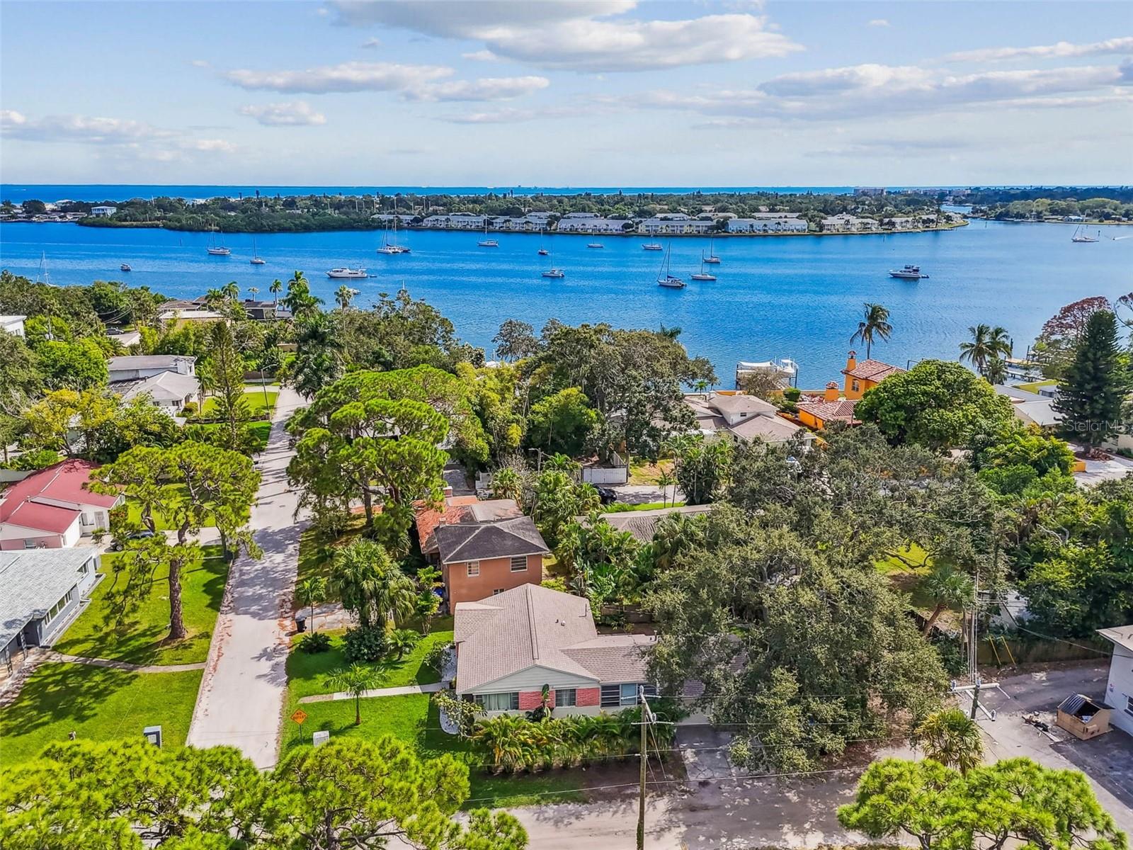 2801 EDWARDS AVE S, ST PETERSBURG, FL, 33705