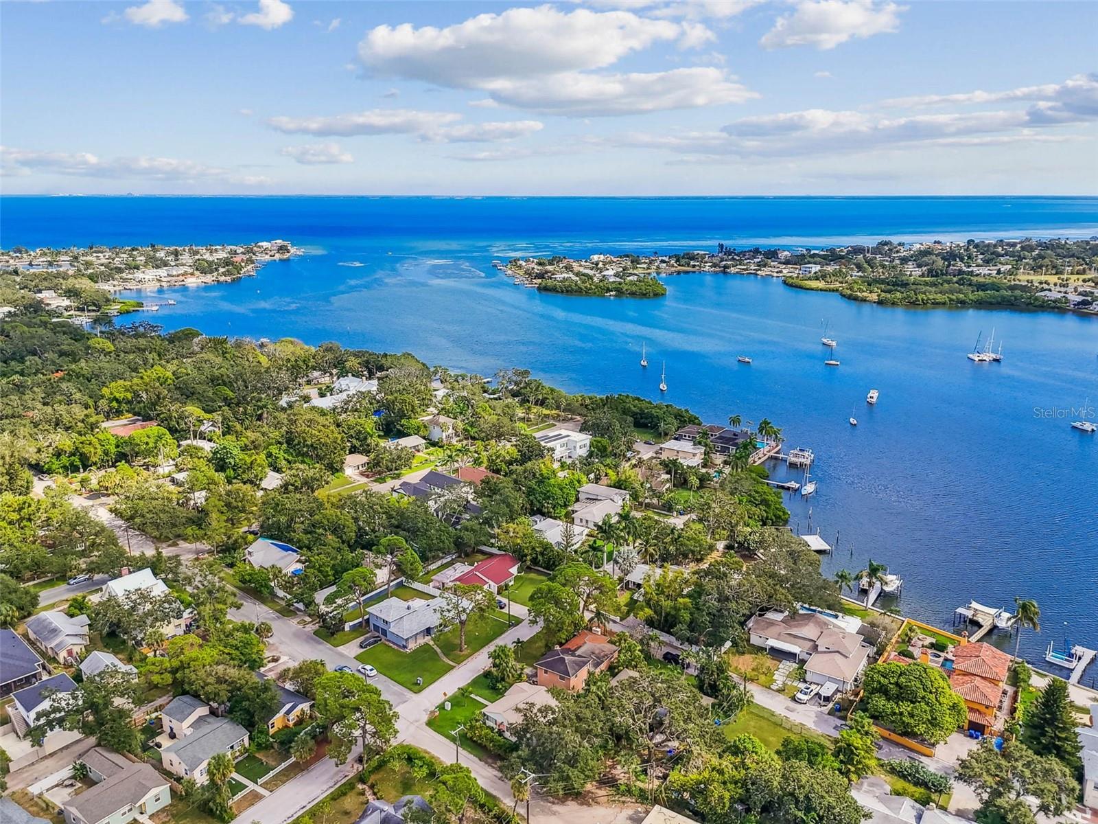 2801 EDWARDS AVE S, ST PETERSBURG, FL, 33705