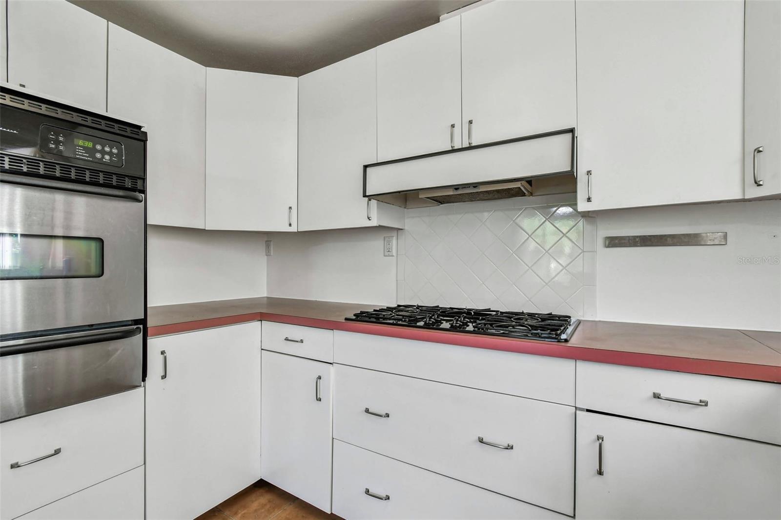 2801 EDWARDS AVE S, ST PETERSBURG, FL, 33705