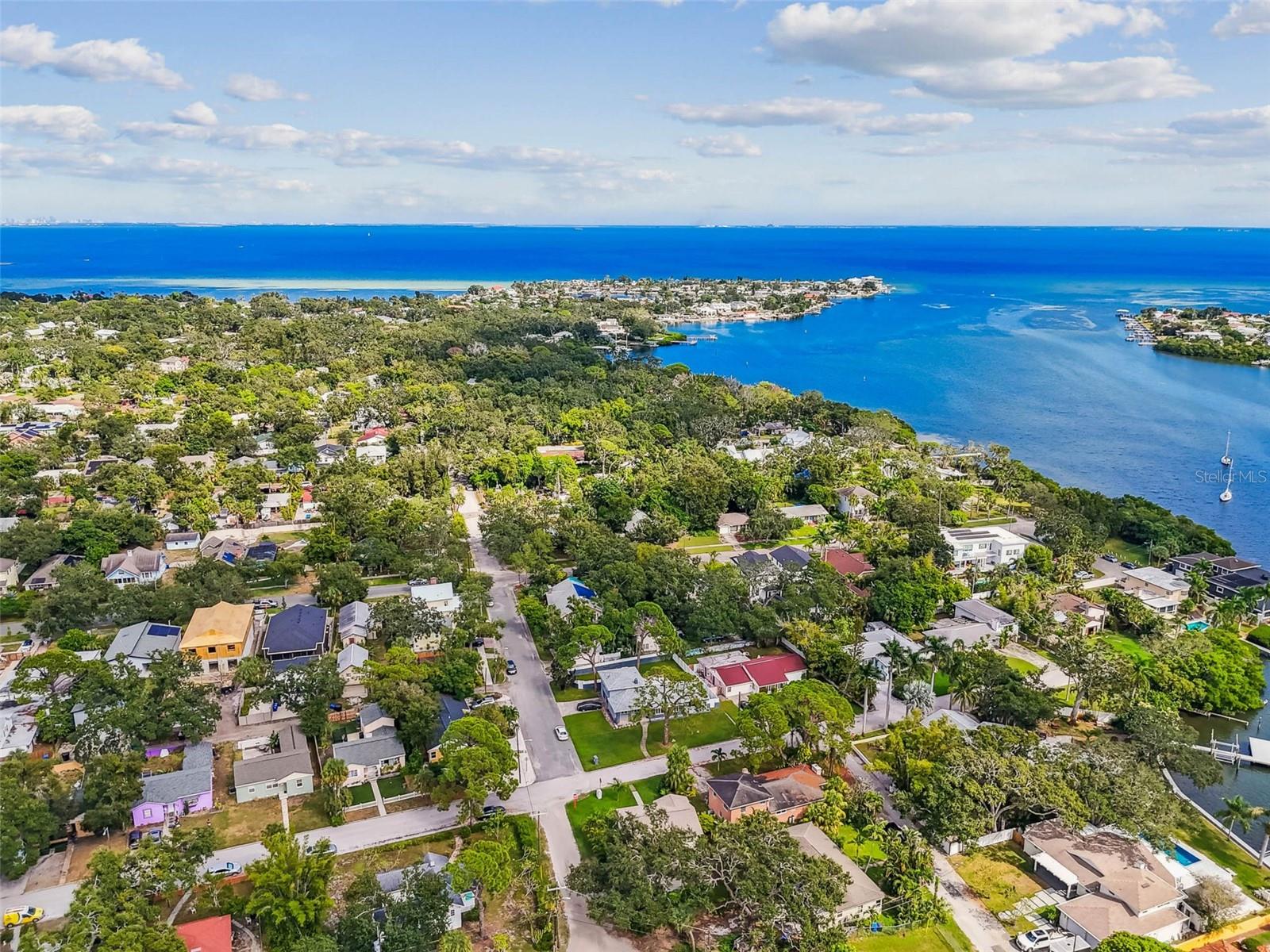 2801 EDWARDS AVE S, ST PETERSBURG, FL, 33705