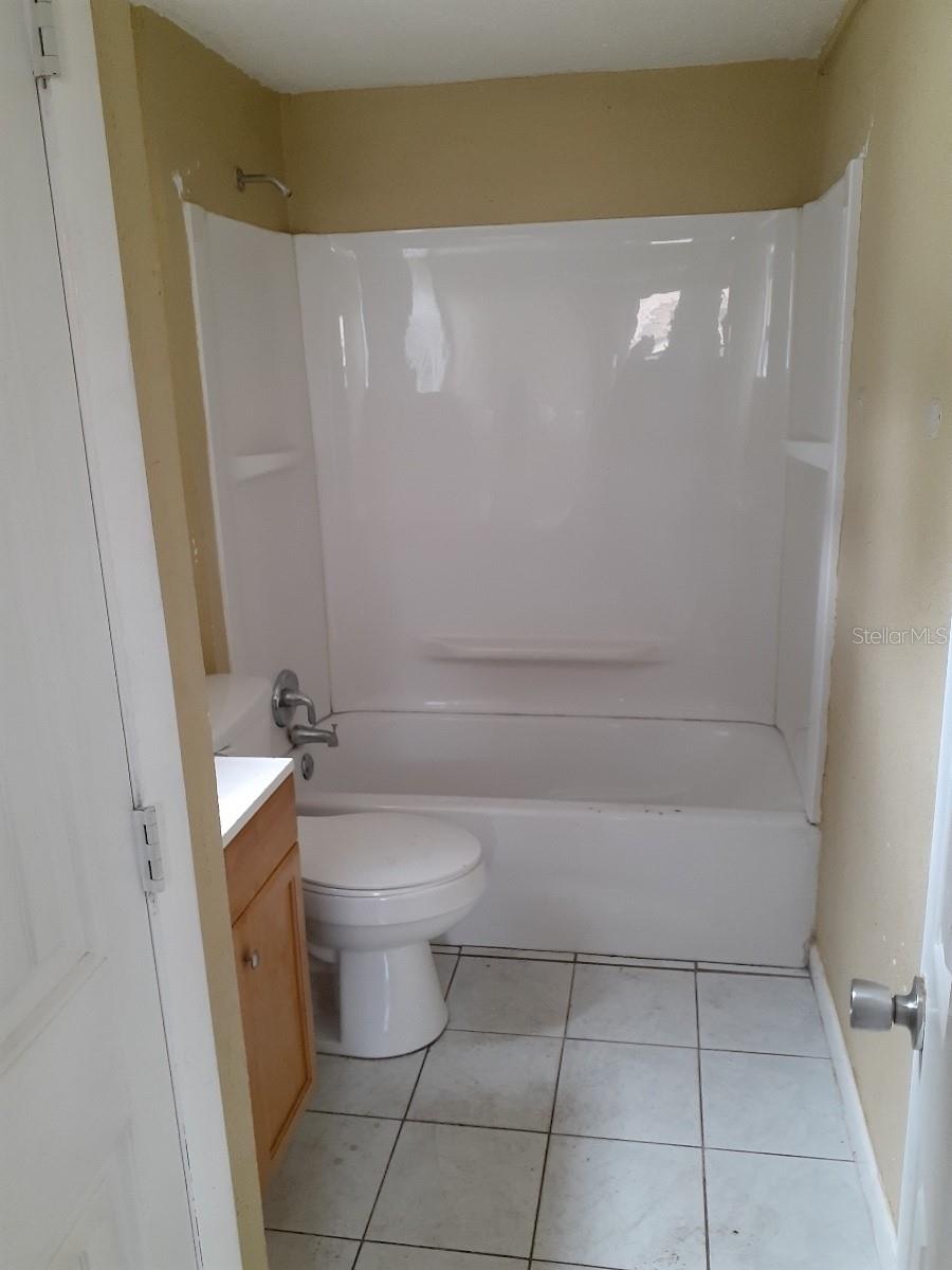 1211 S DELAWARE AVE, DELAND, FL, 32720