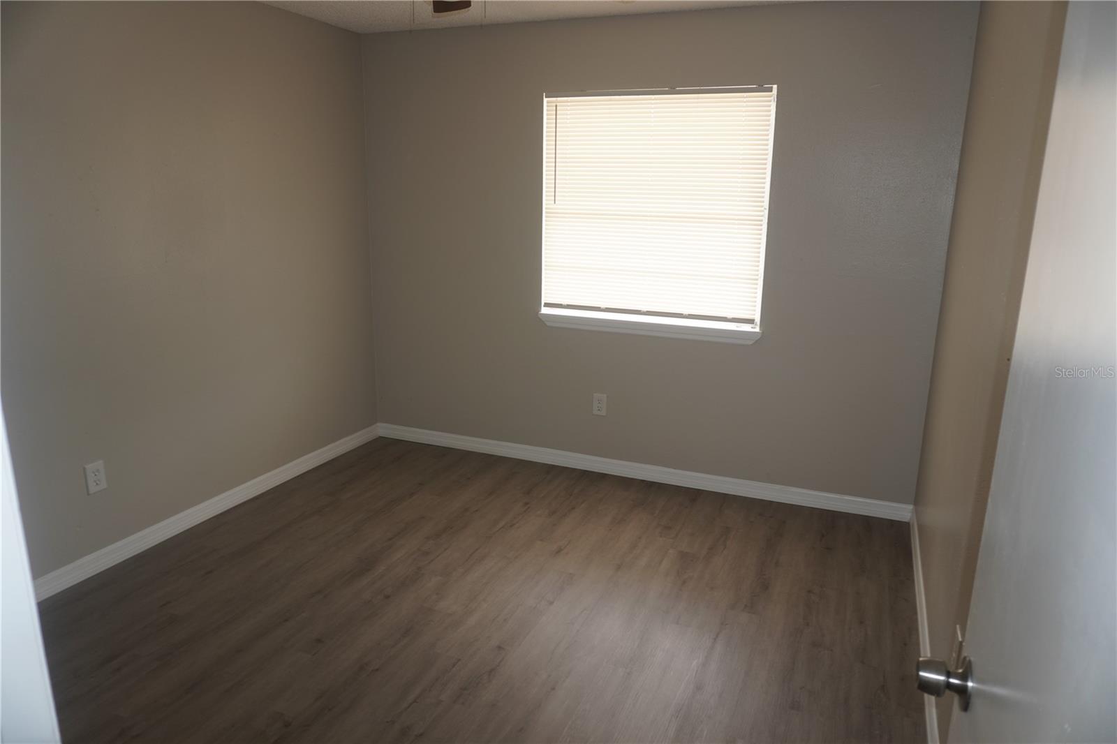 8907 N WILLOW AVE #1/2, TAMPA, FL, 33604