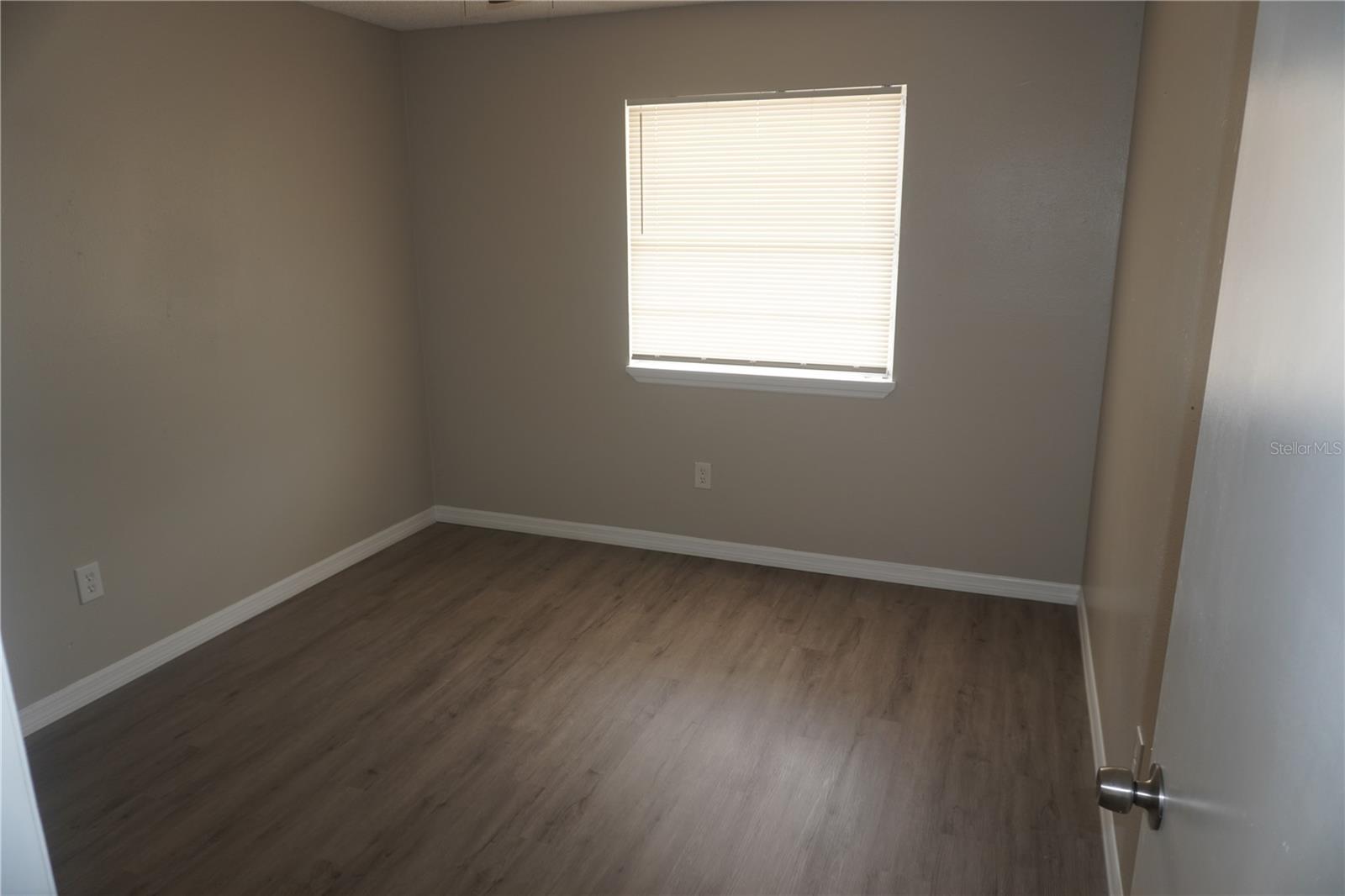 8907 N WILLOW AVE #1/2, TAMPA, FL, 33604