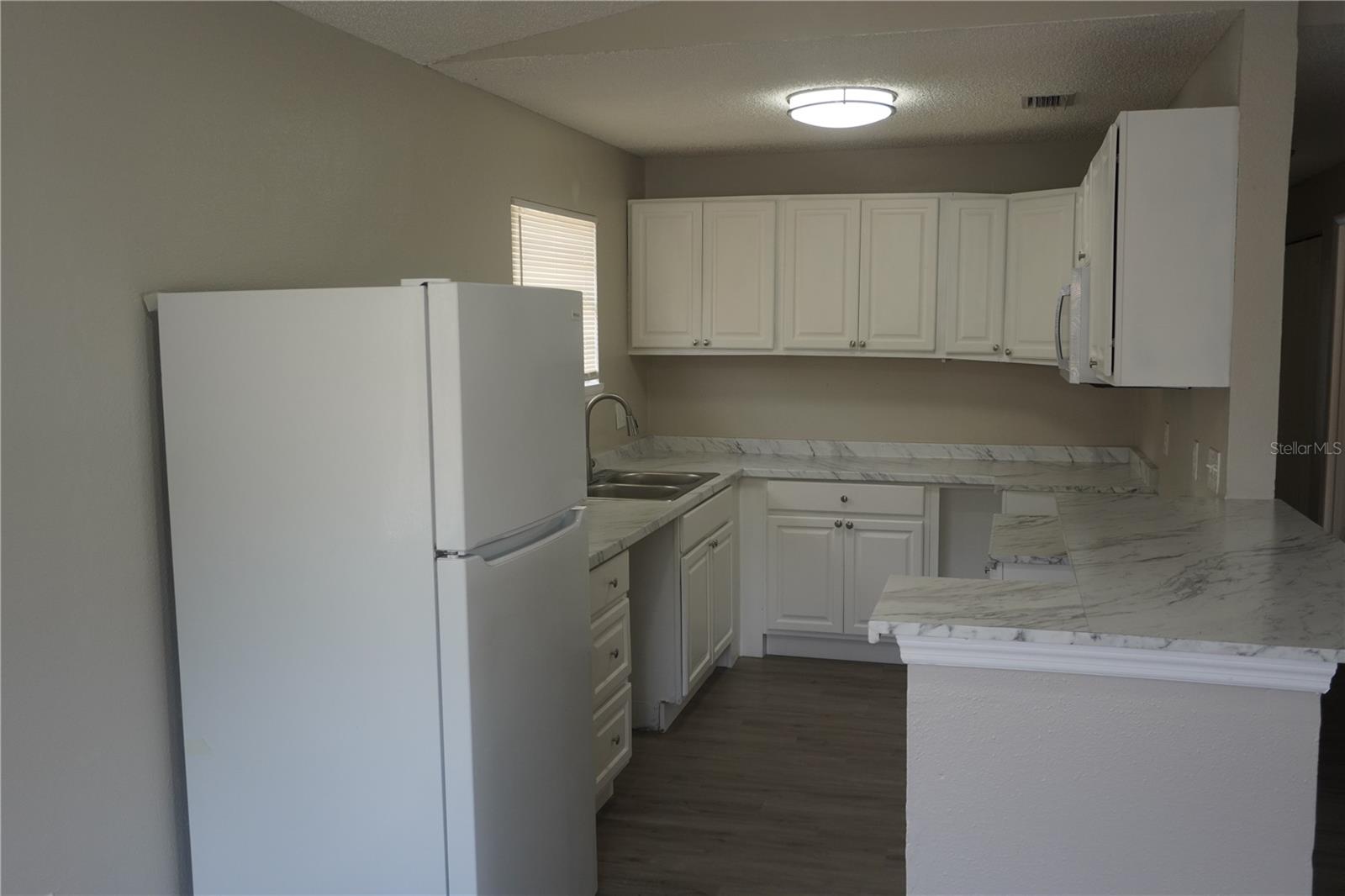 8907 N WILLOW AVE #1/2, TAMPA, FL, 33604