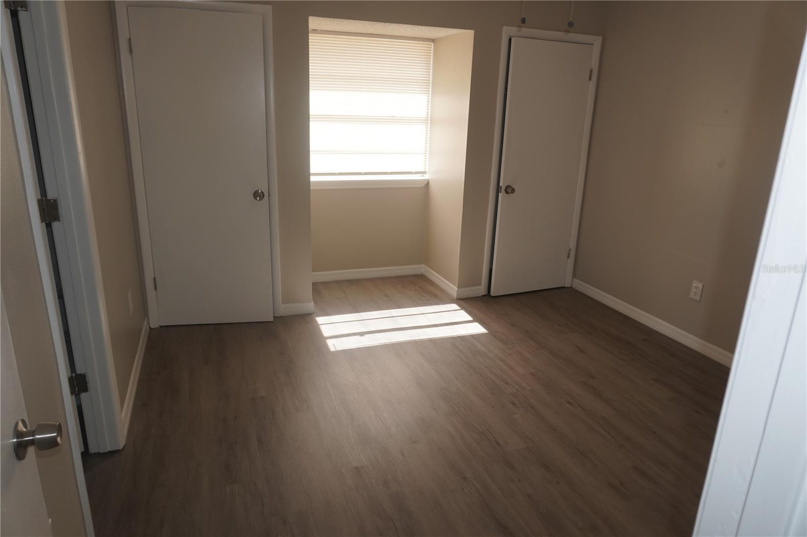 8907 N WILLOW AVE #1/2, TAMPA, FL, 33604