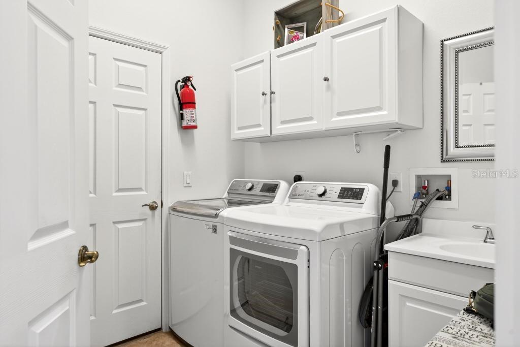 404 THOROUGHBRED WAY, DELAND, FL, 32724